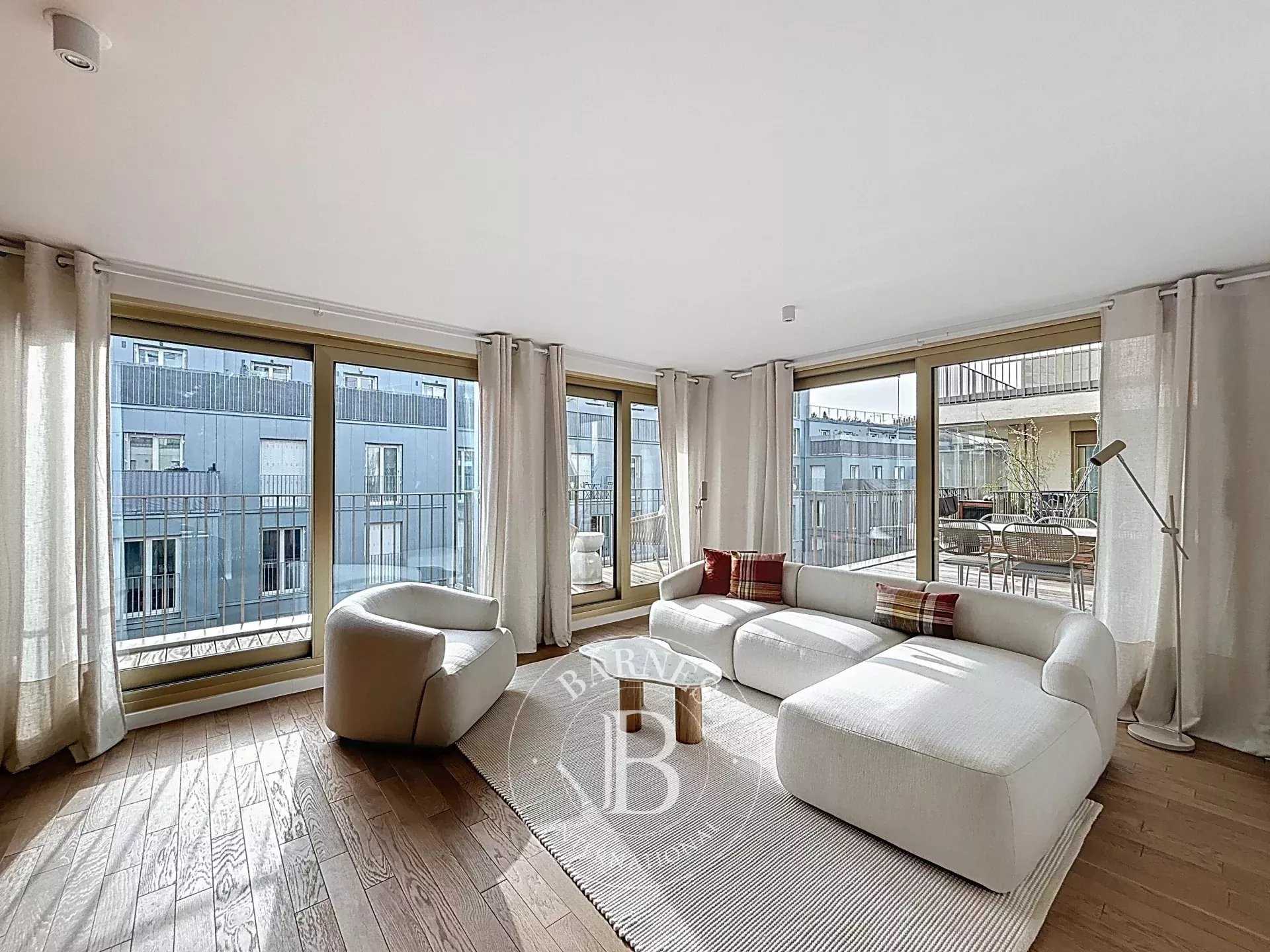 Paris  - Duplex 3 Bedrooms