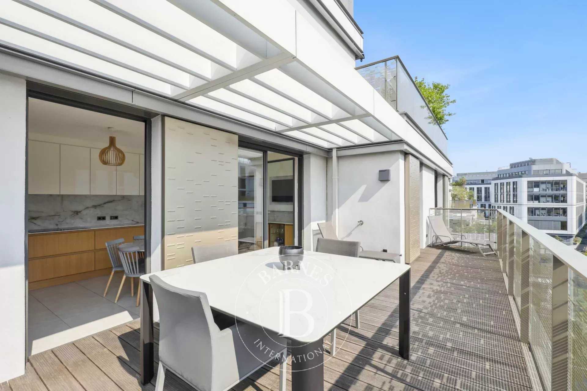 Appartement Issy-les-Moulineaux  -  ref 86150944 (picture 3)