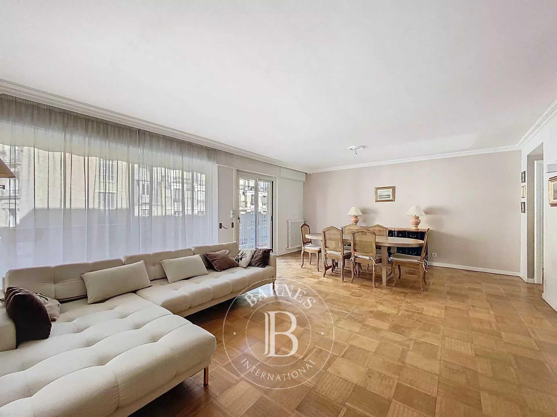 Appartement Paris 75015  -  ref 85612895 (picture 2)