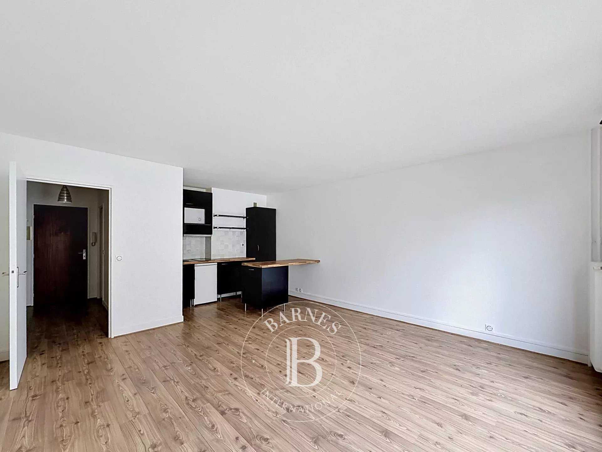 Apartment Paris 75013  -  ref 87060566 (picture 2)