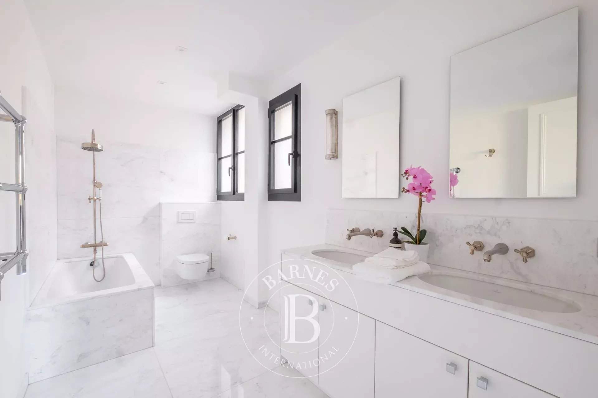 Paris  - Appartement 6 Pièces 4 Chambres - picture 9