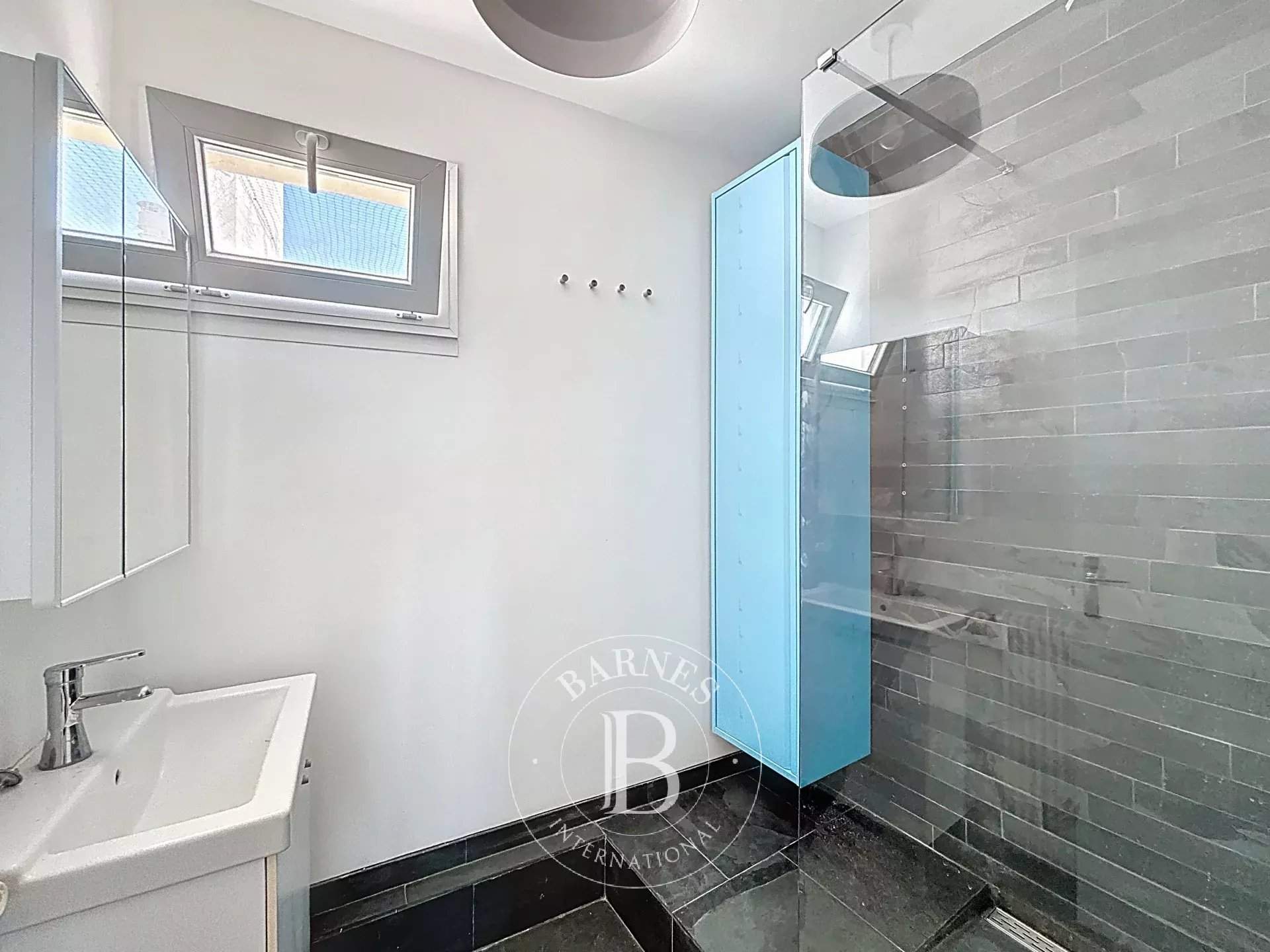 Paris  - Apartment 1 Bedroom - picture 4