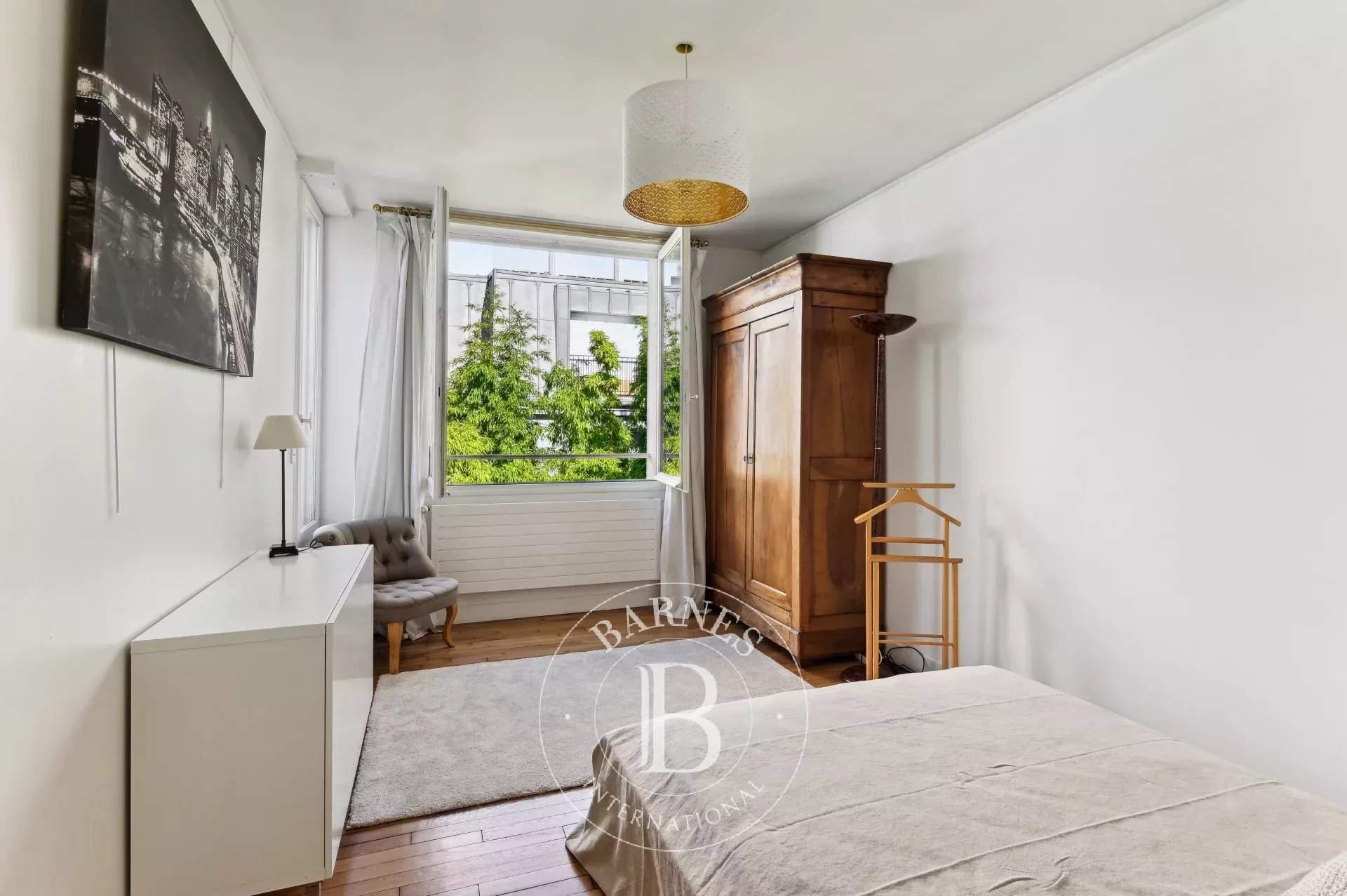 Paris  - House 5 Bedrooms - picture 13