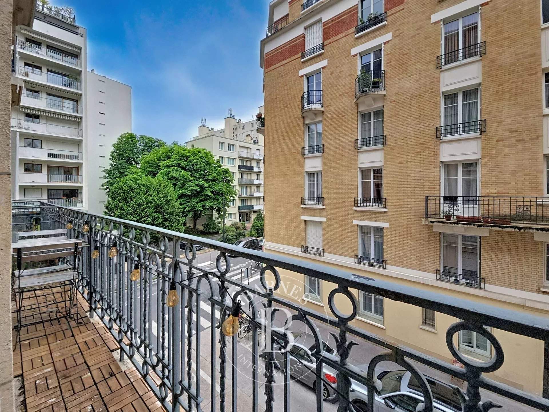 Paris  - Appartement 3 Pi&egrave;ces, 1 Chambre - picture 2