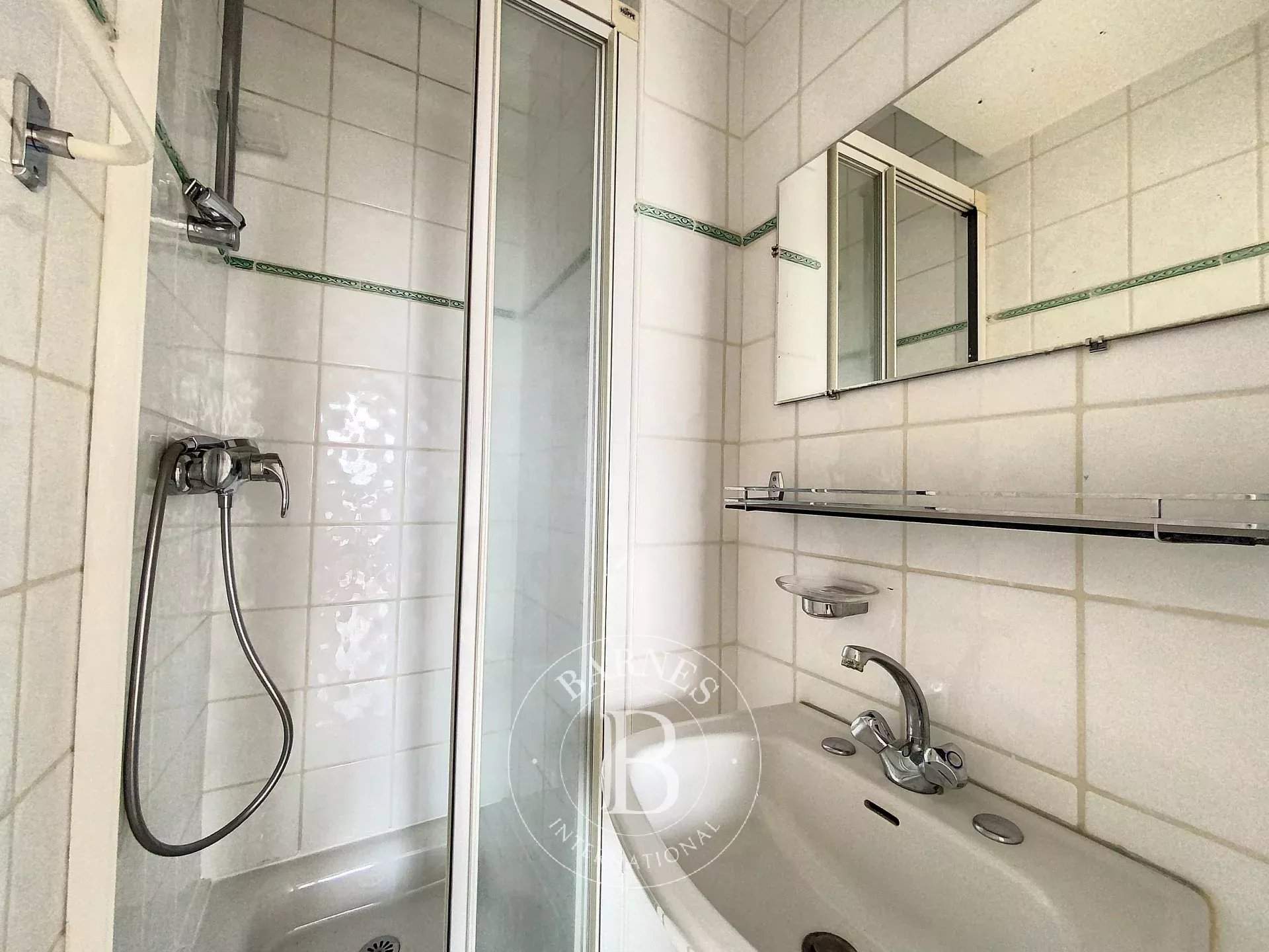 Paris  - Apartment 2 Bedrooms - picture 13