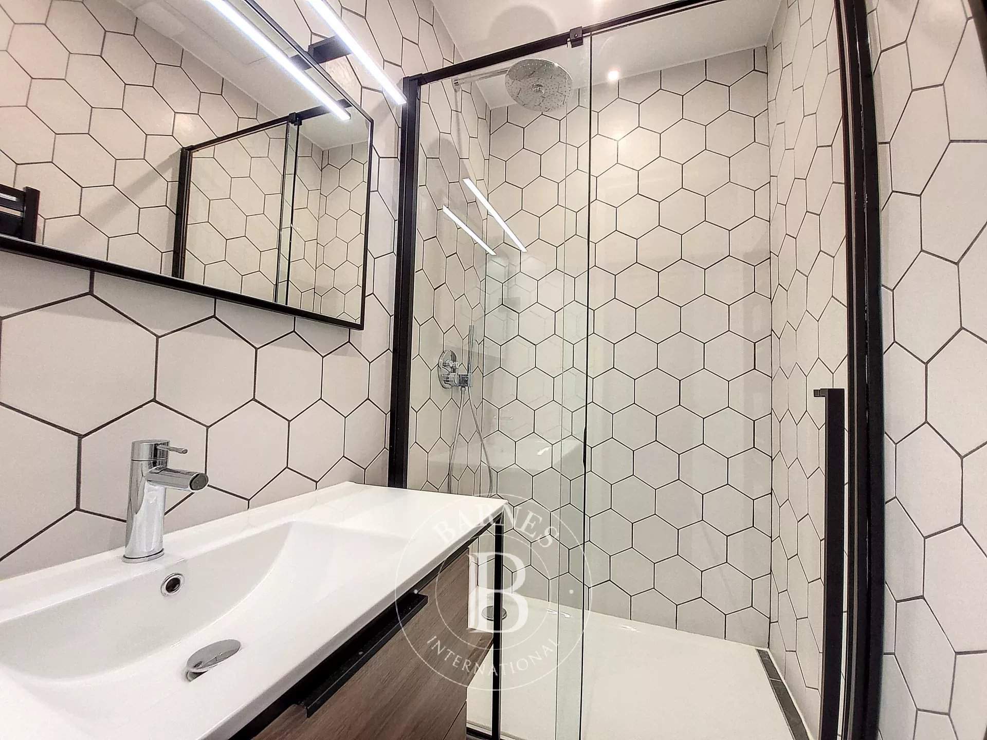 Paris  - Appartement 5 Pi&egrave;ces 3 Chambres - picture 11