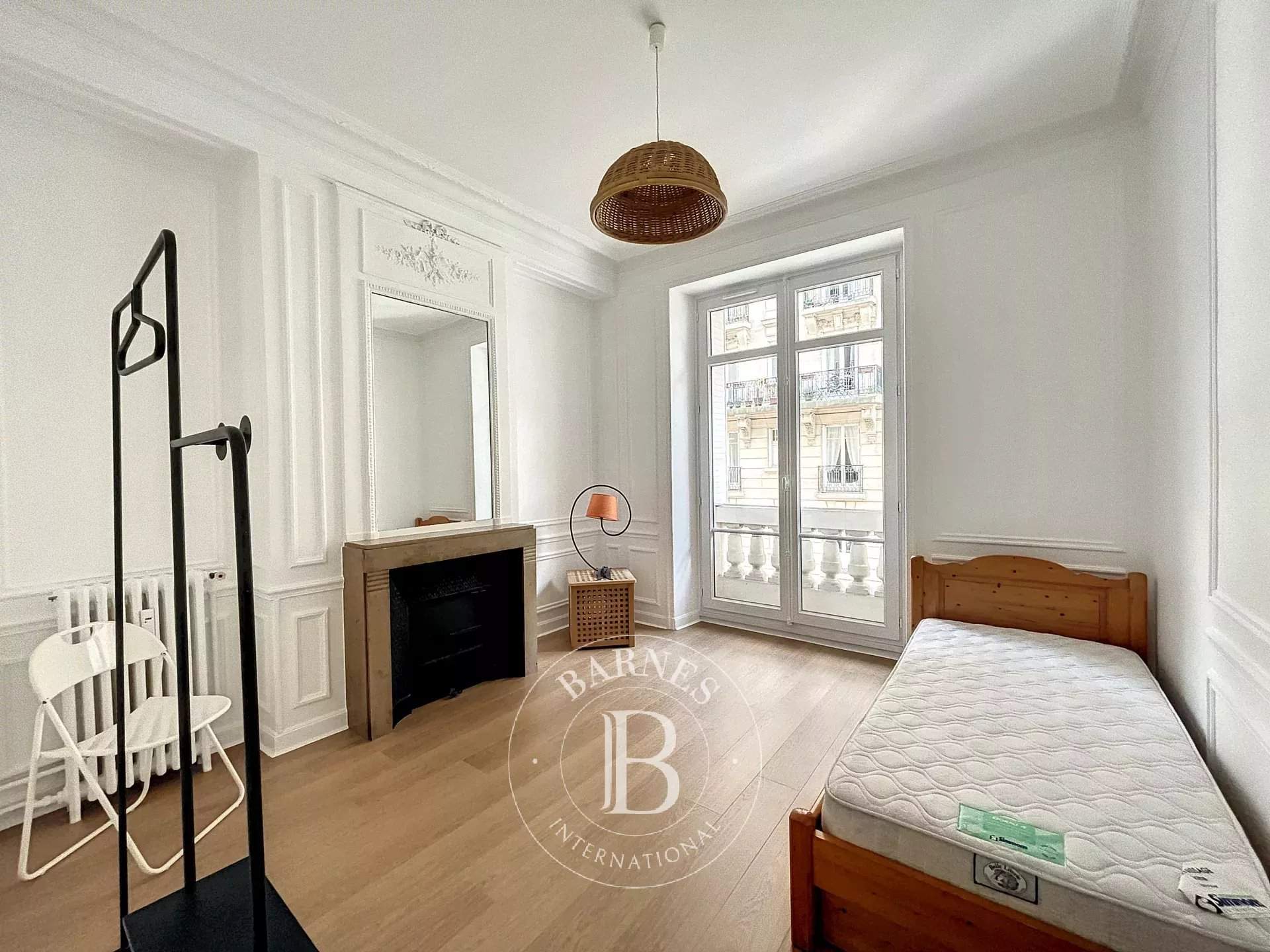 Paris  - Apartment 2 Bedrooms - picture 5