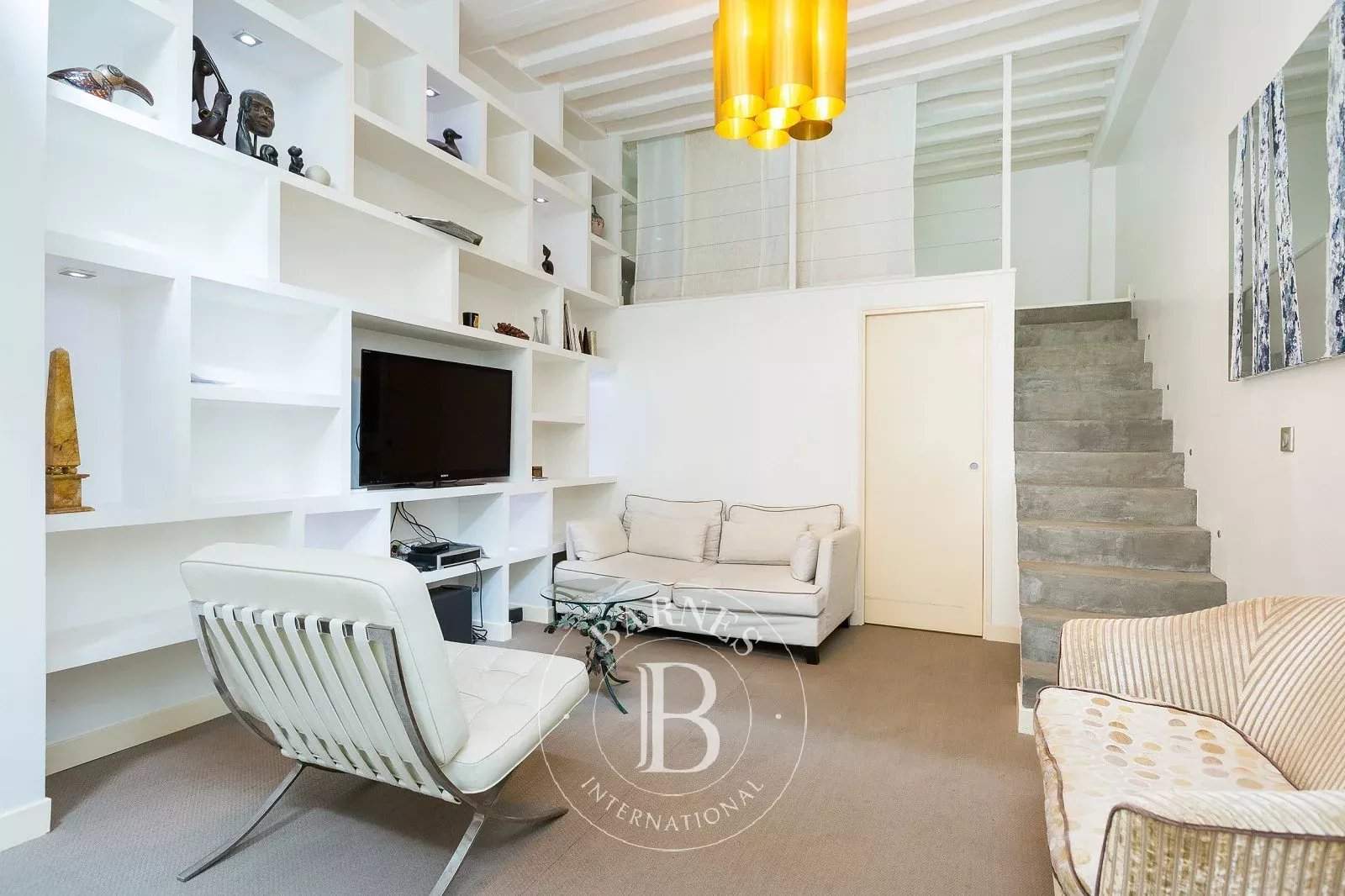 Paris  - House 1 Bedroom - picture 2