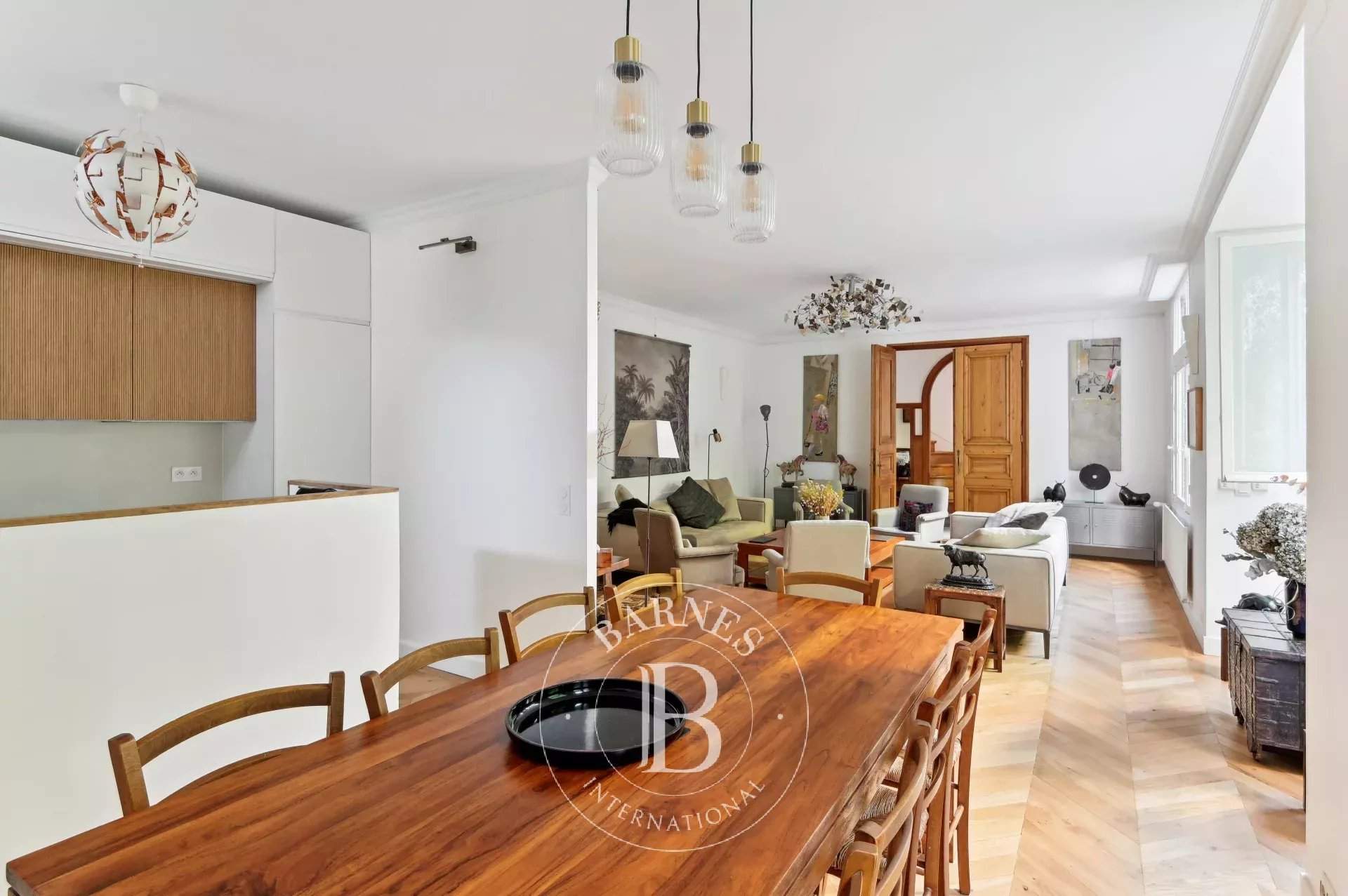 Paris  - House 5 Bedrooms - picture 6