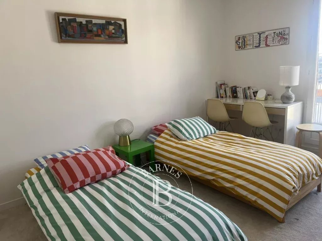 Paris  - Apartment 3 Bedrooms - picture 8