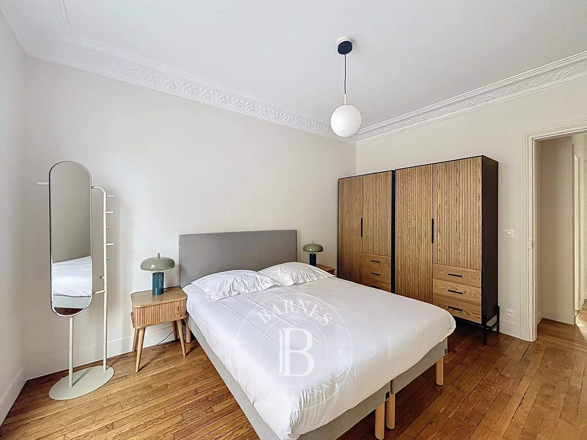 Paris  - Appartement 4 Pi&egrave;ces 2 Chambres - picture 7