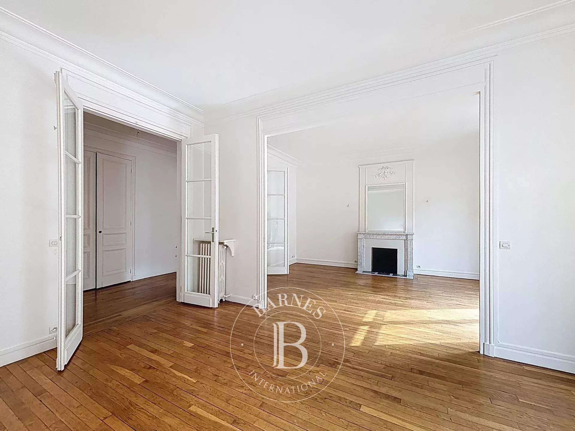 Paris  - Apartment 2 Bedrooms - picture 4