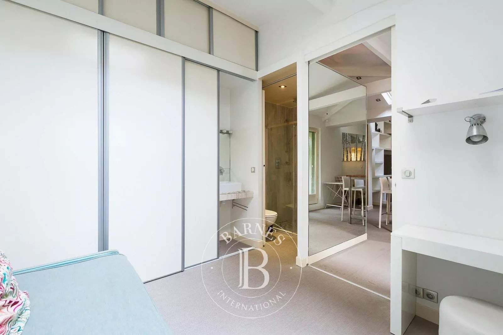 Paris  - House 1 Bedroom - picture 7