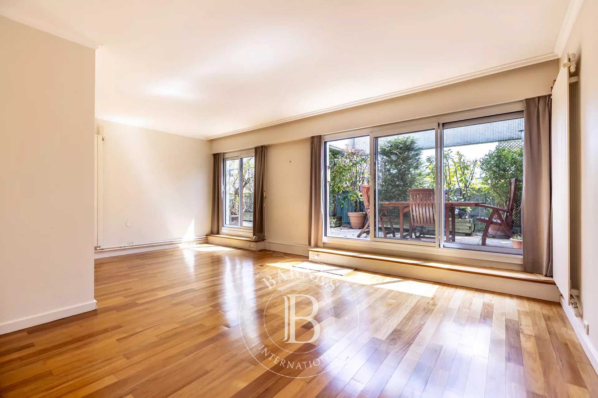Boulogne-Billancourt  - Appartement 2 Pièces, 1 Chambre