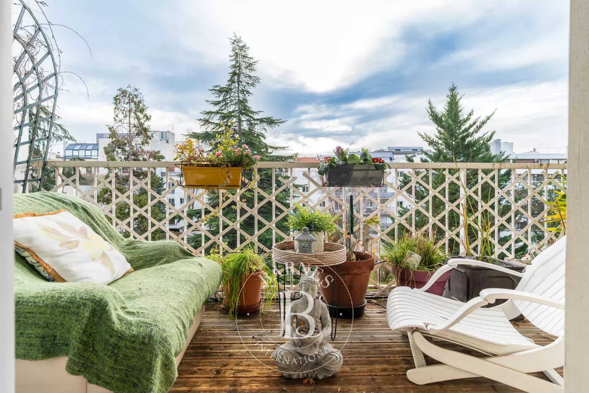 Boulogne-Billancourt  - Apartment 2 Bedrooms