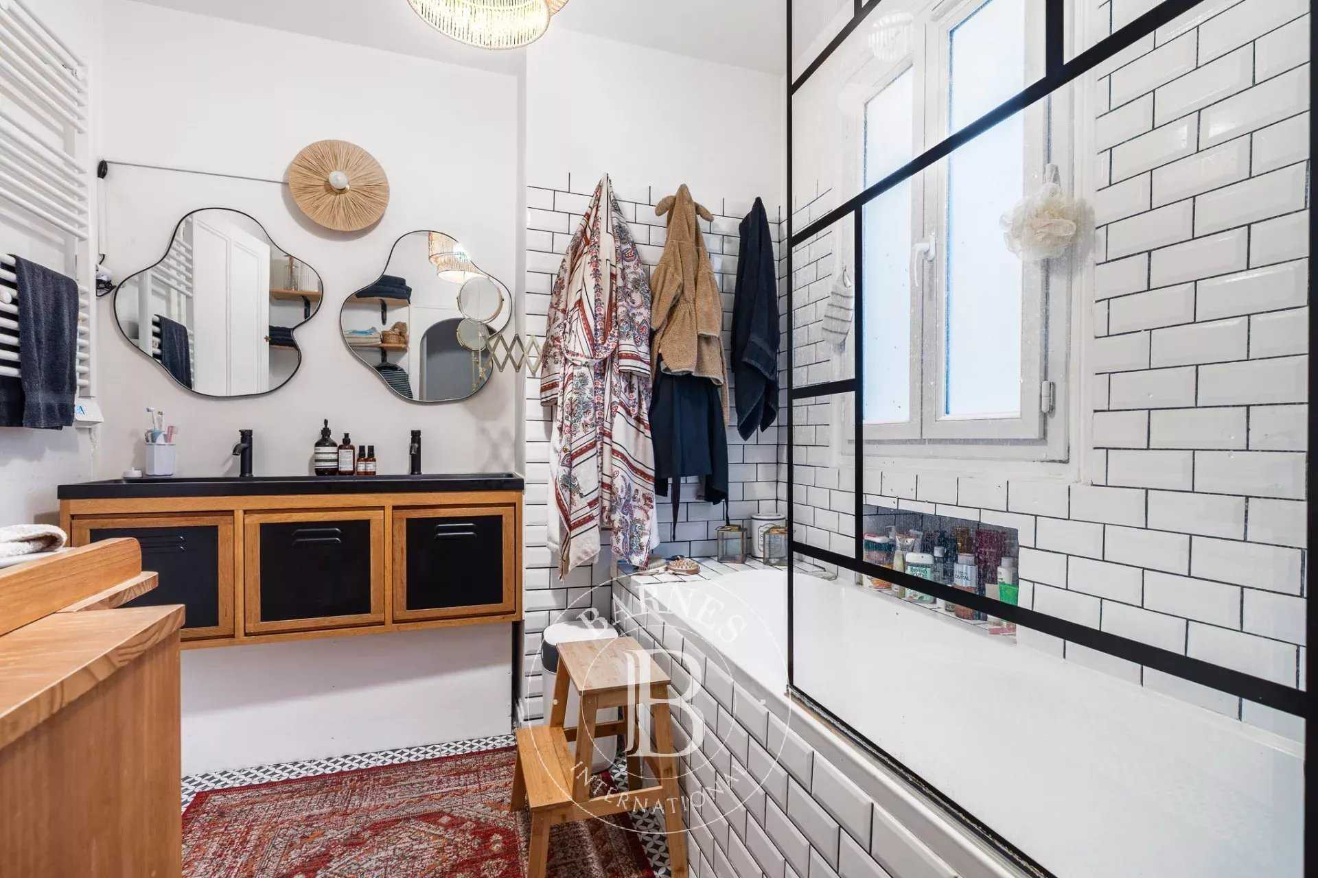 Boulogne-Billancourt  - Apartment 2 Bedrooms