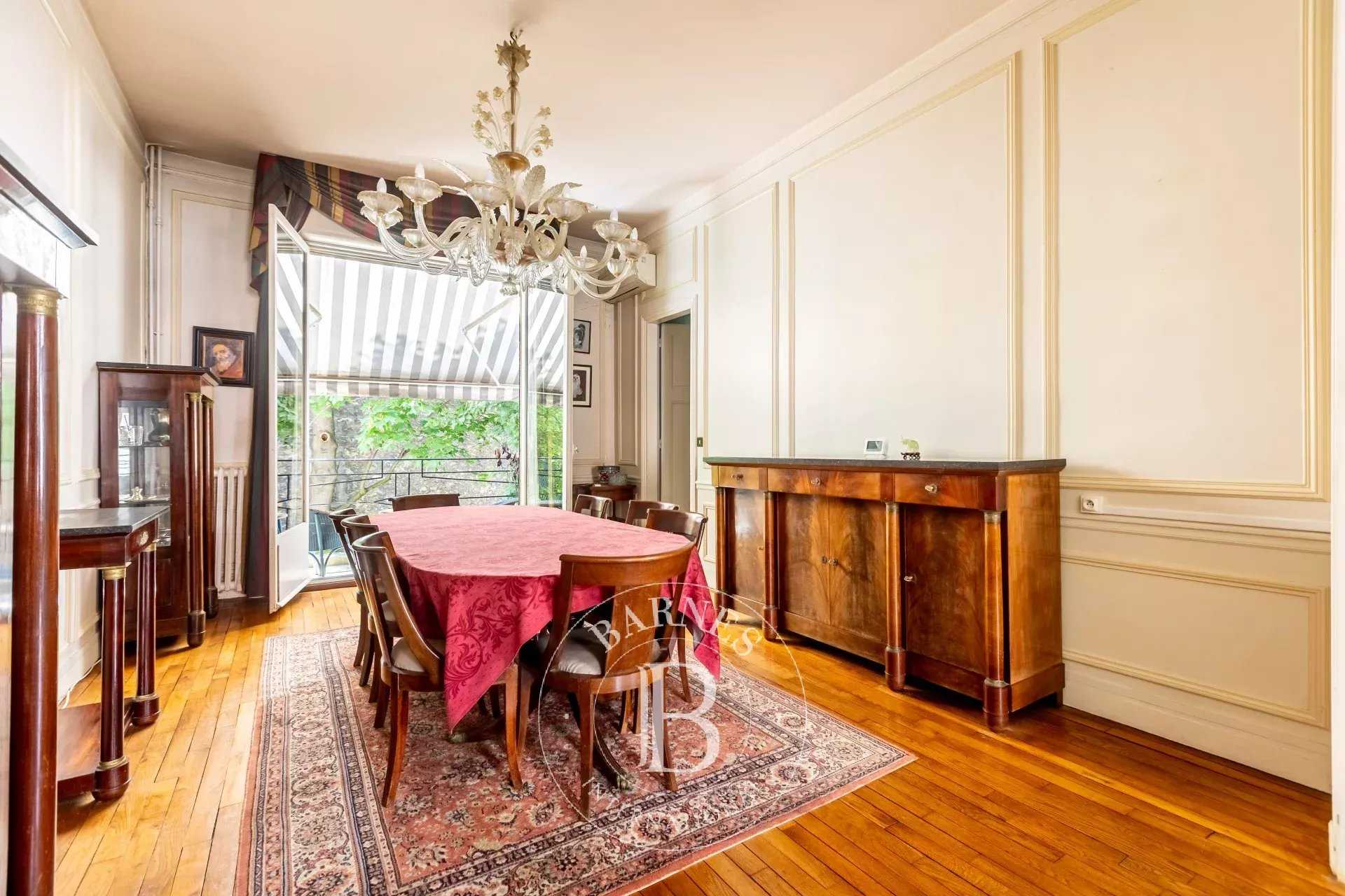 Boulogne-Billancourt  - House 6 Bedrooms