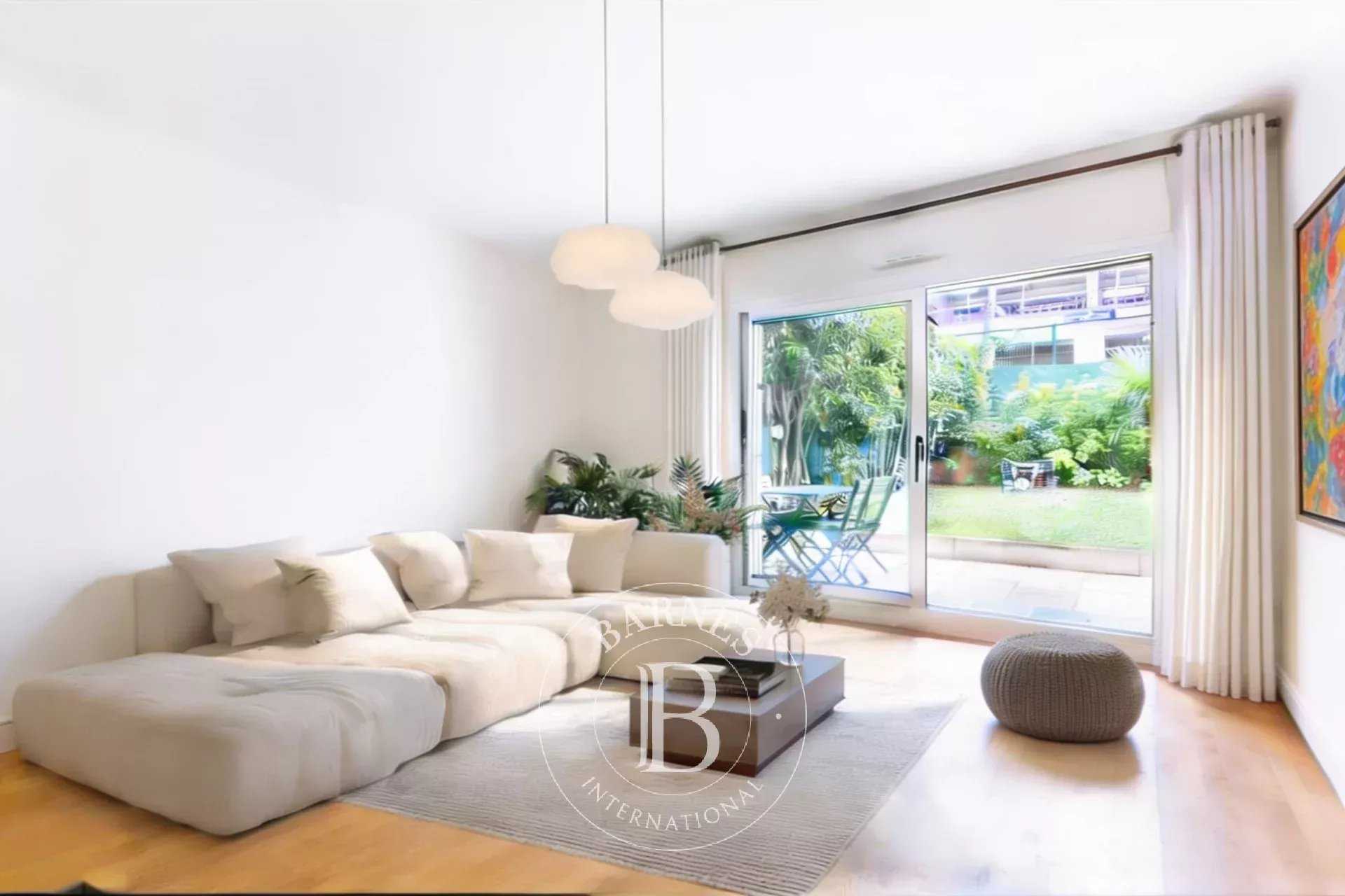 Boulogne-Billancourt  - Piso 5 Cuartos 3 Habitaciones