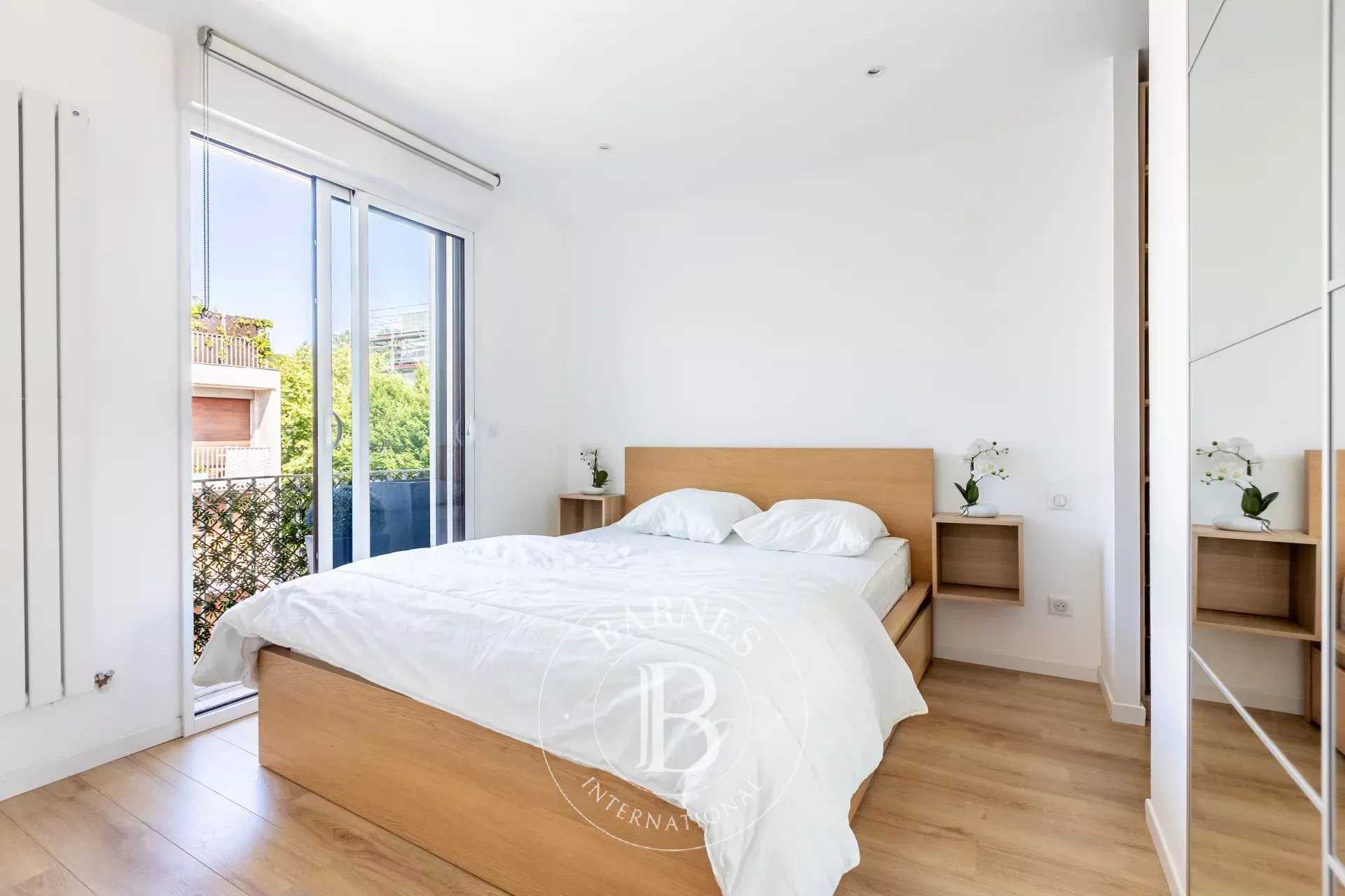 Boulogne-Billancourt  - Apartment 1 Bedroom