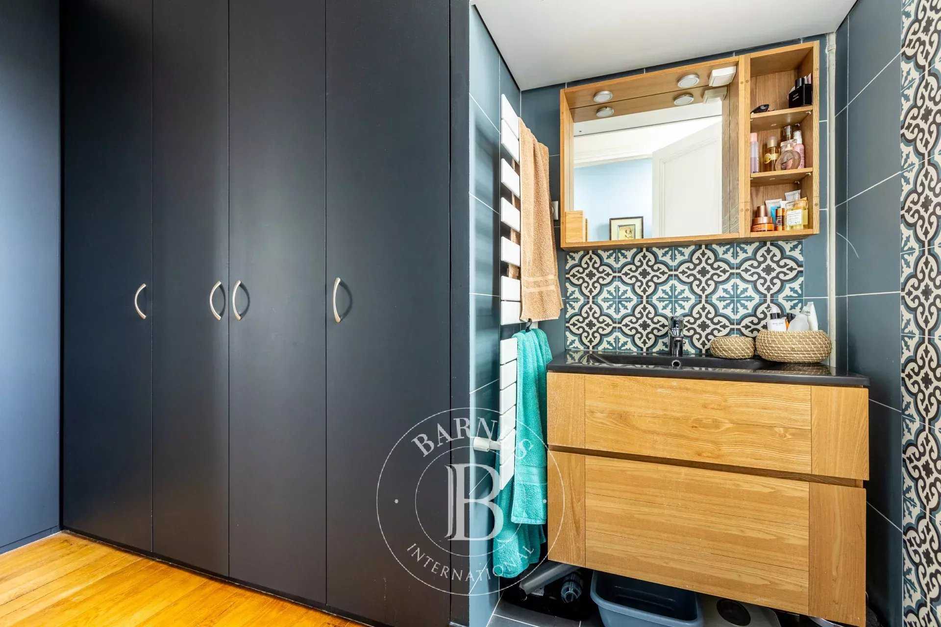 Boulogne-Billancourt  - Appartement 7 Pi&egrave;ces 5 Chambres