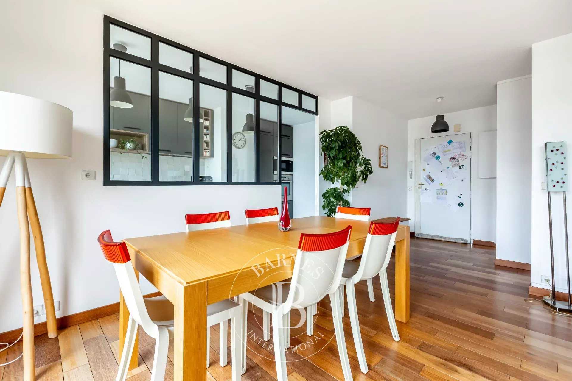 Boulogne-Billancourt  - Appartement 5 Pi&egrave;ces 3 Chambres