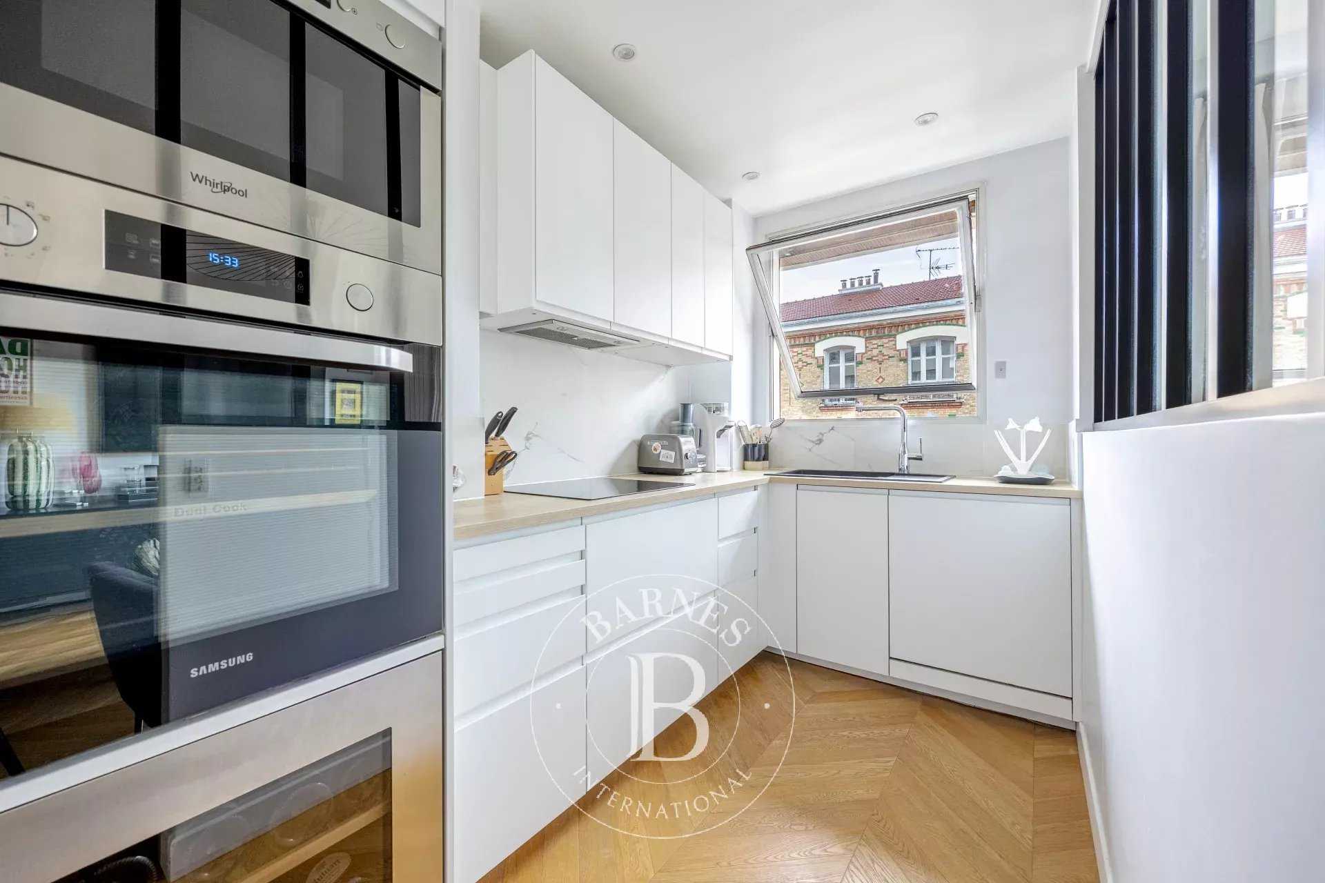 Boulogne-Billancourt  - Apartment 2 Bedrooms