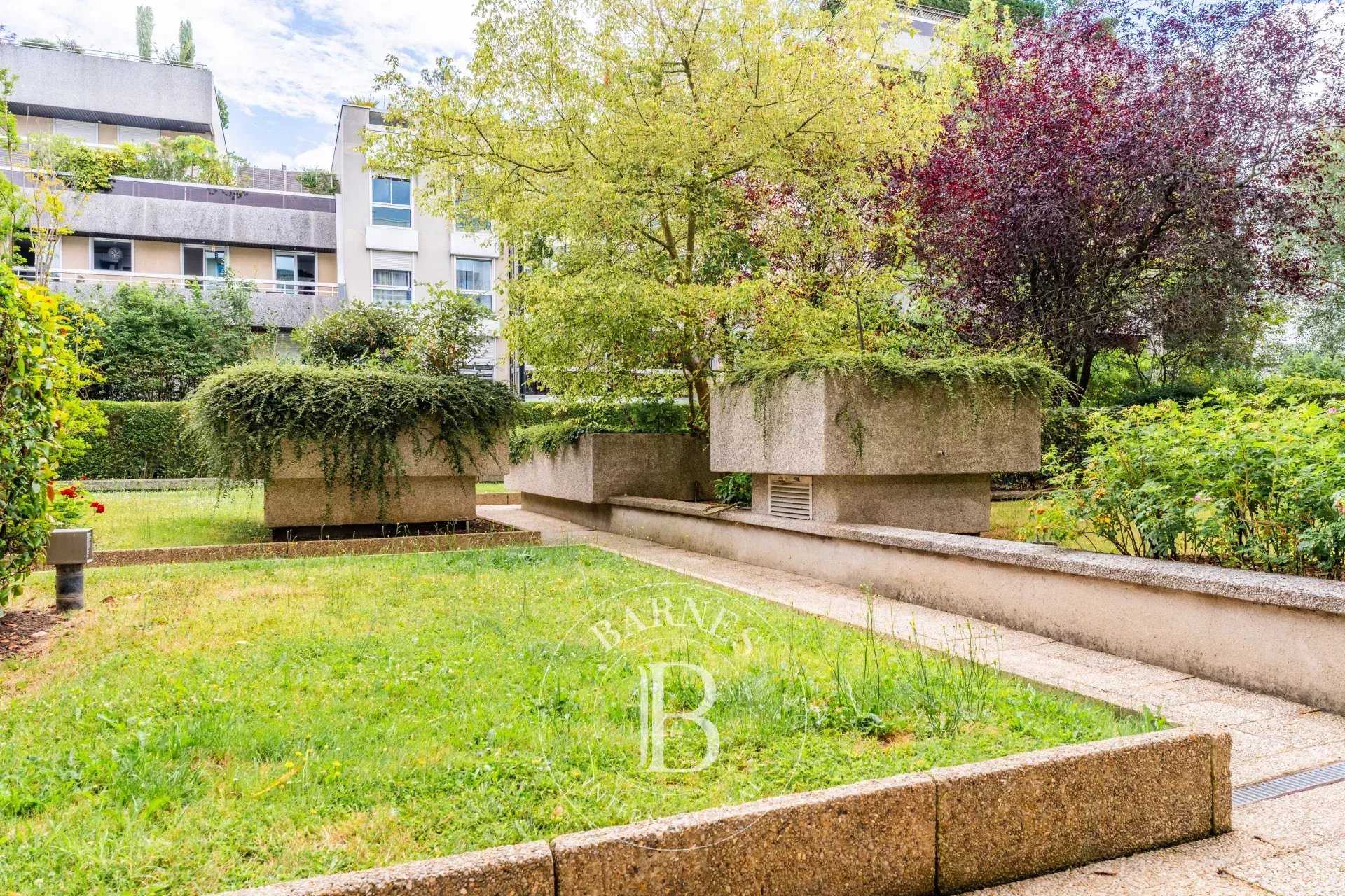 Boulogne-Billancourt  - Piso 3 Cuartos 2 Habitaciones
