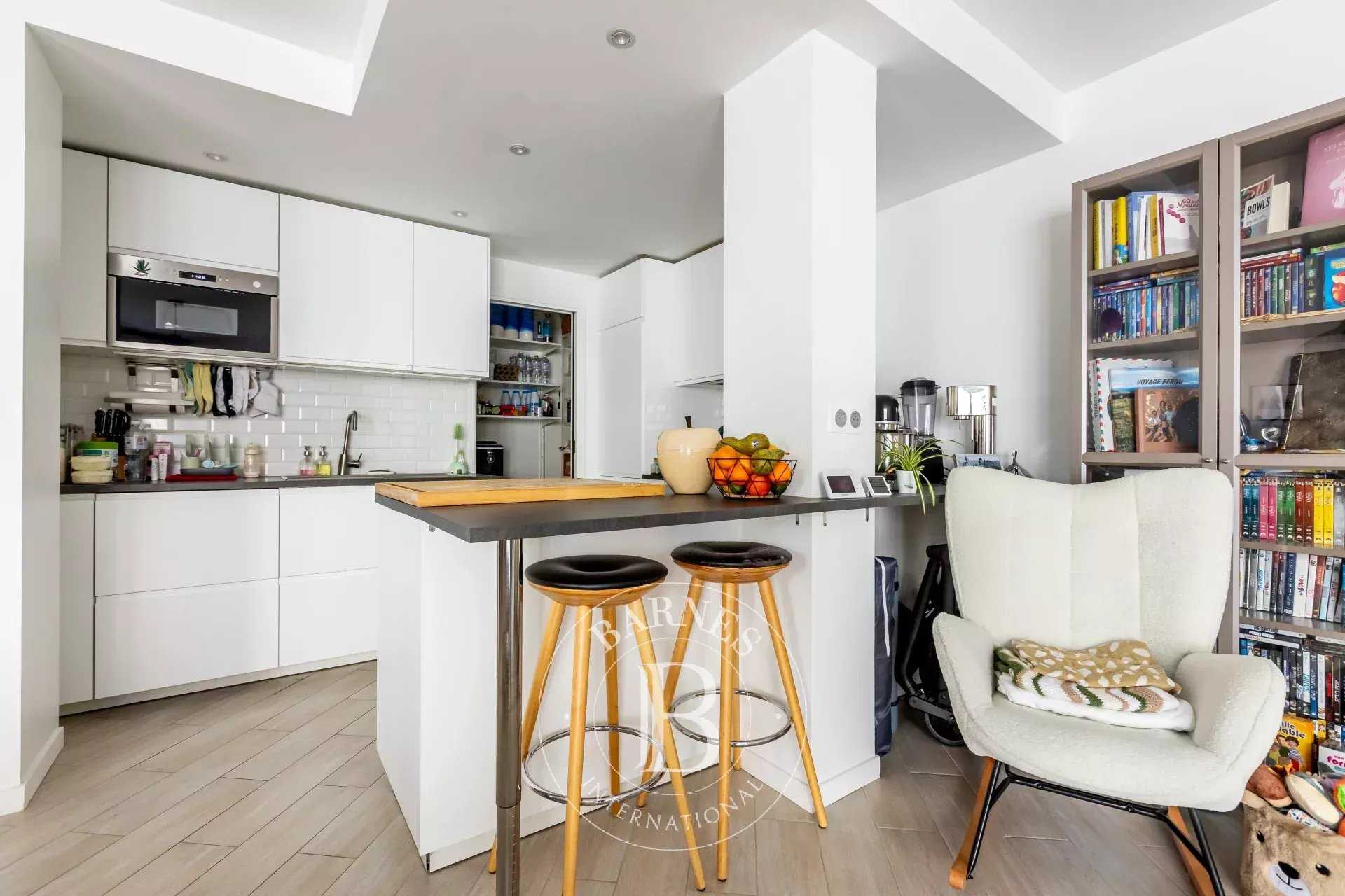 Boulogne-Billancourt  - Apartment 2 Bedrooms