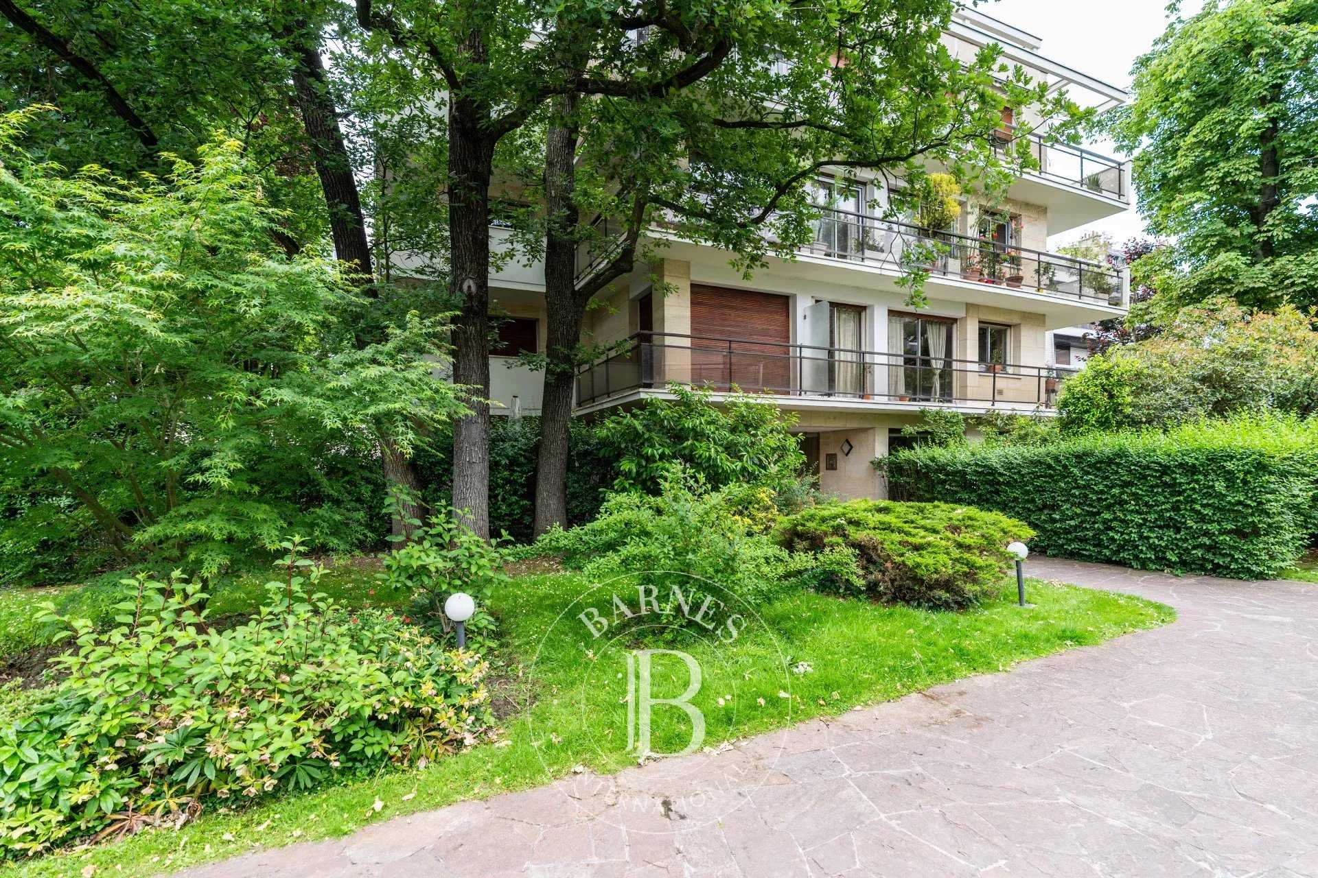Boulogne-Billancourt  - Appartement 1 Pièce, 1 Chambre