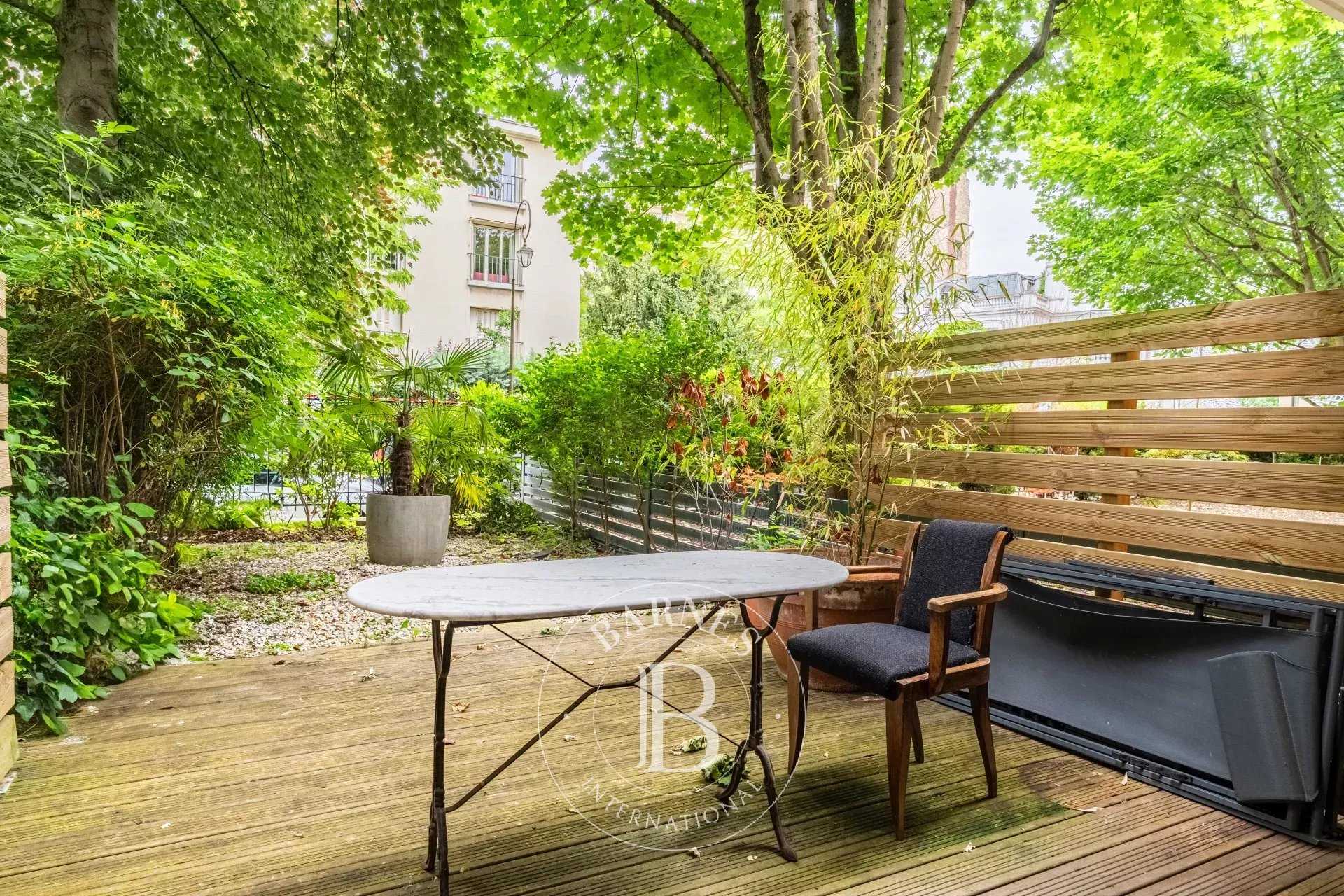 Boulogne-Billancourt  - Appartement 1 Pièce, 1 Chambre