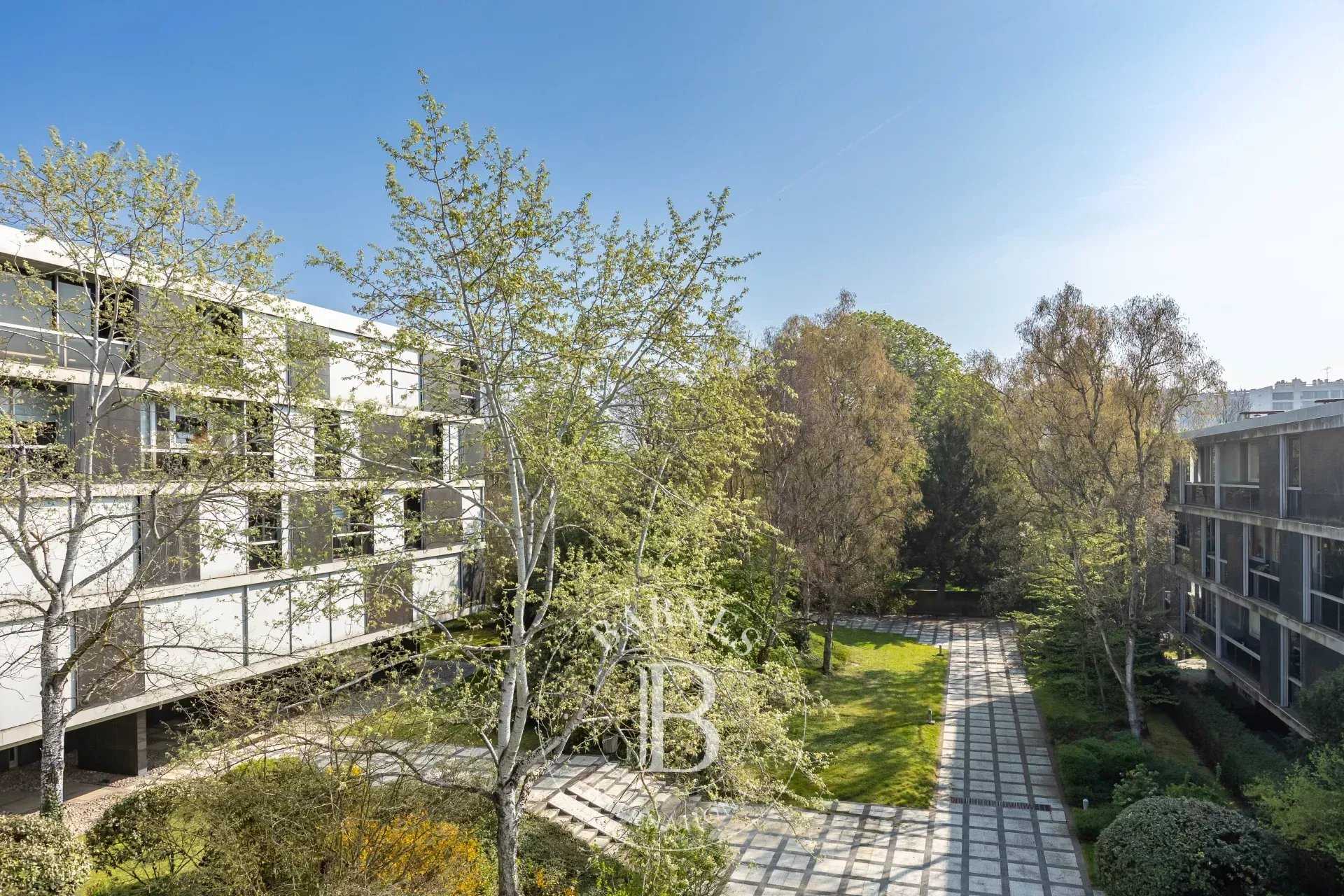 Boulogne-Billancourt  - Apartment 1 Bedroom