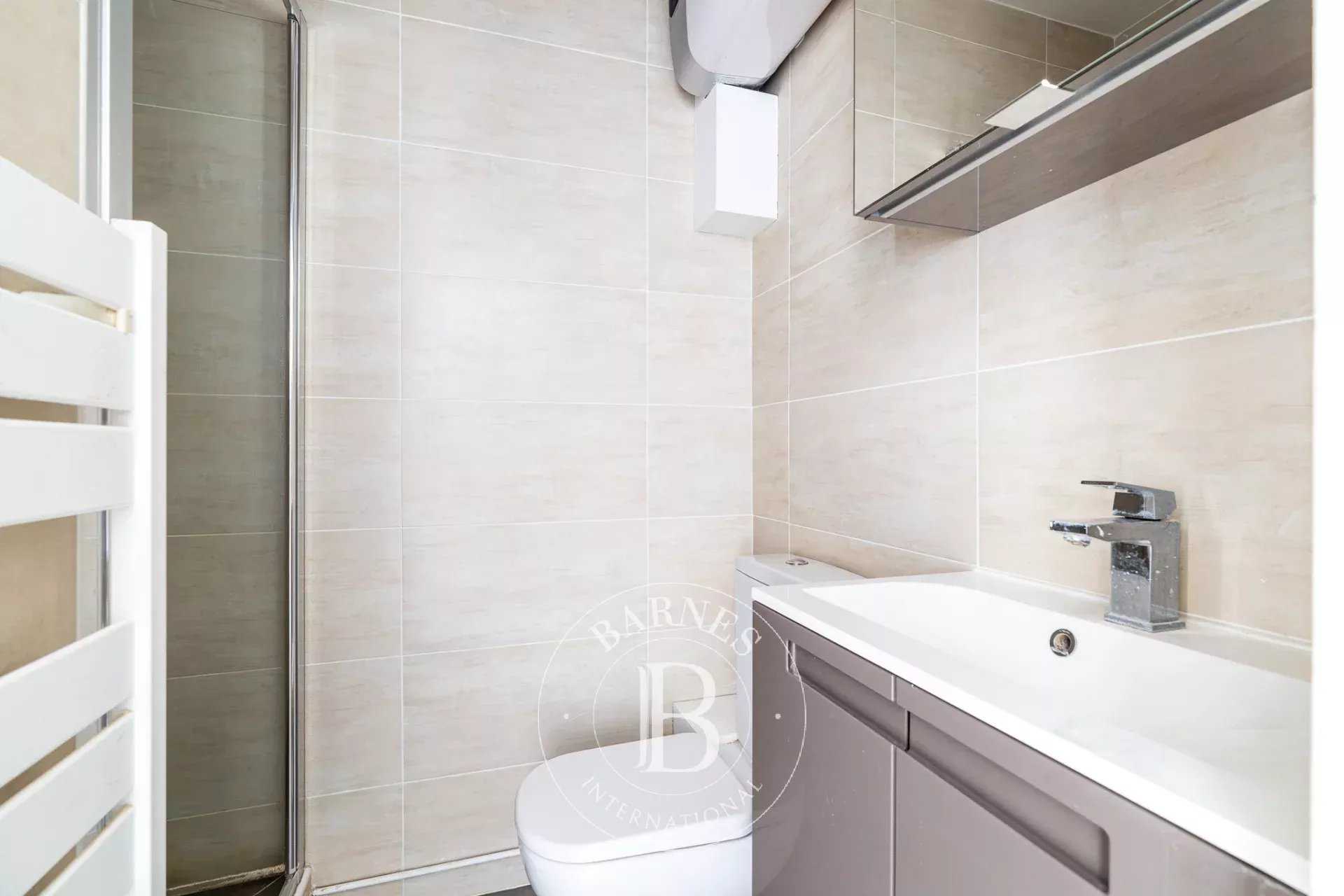 Boulogne-Billancourt  - Piso 1 Cuarto, 1 Habitacion