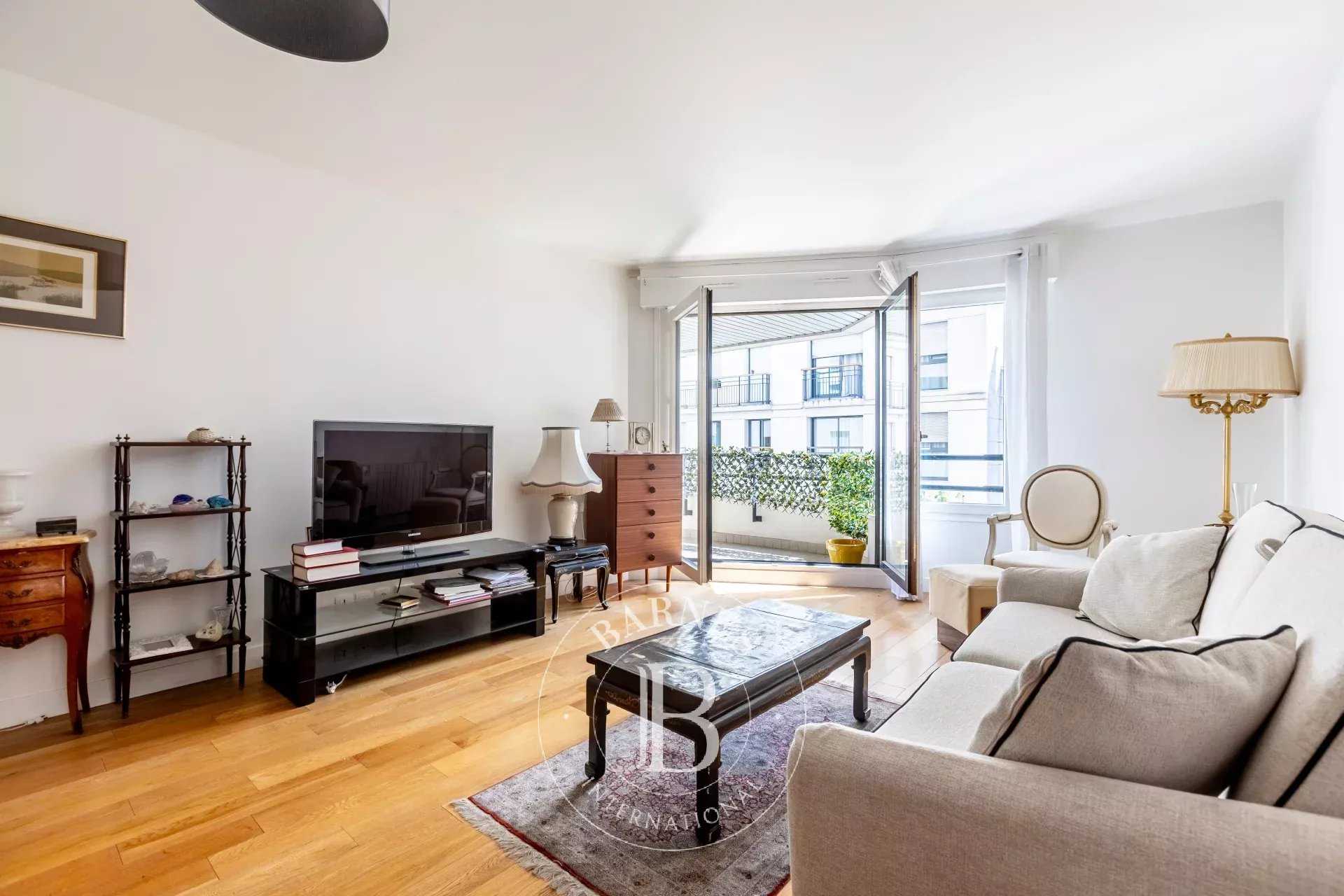 Boulogne-Billancourt  - Apartment 1 Bedroom