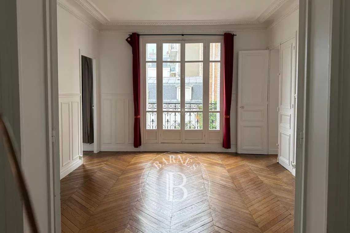 Boulogne-Billancourt  - Appartement 5 Pièces 3 Chambres