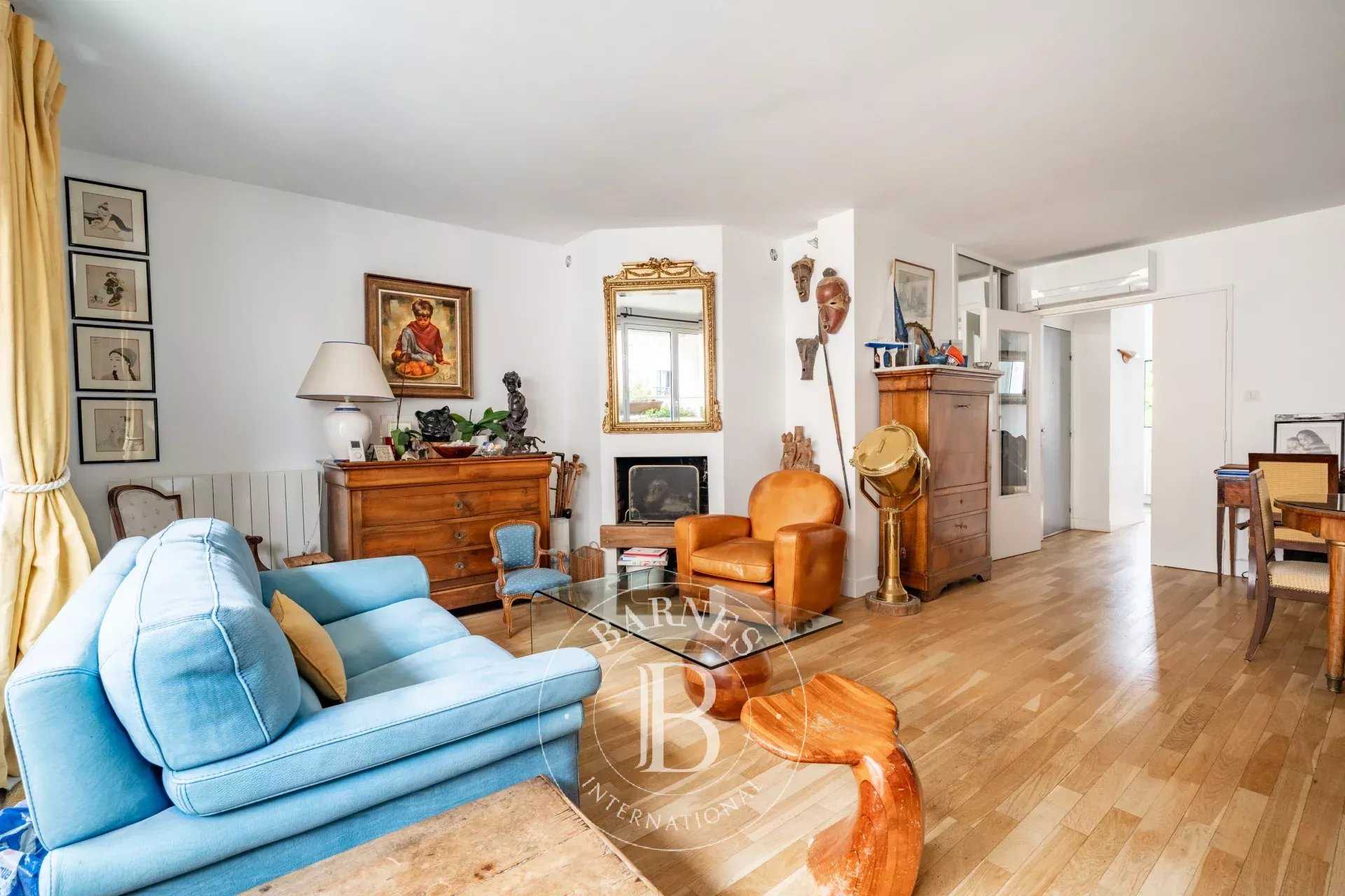 Boulogne-Billancourt  - Piso 5 Cuartos 4 Habitaciones