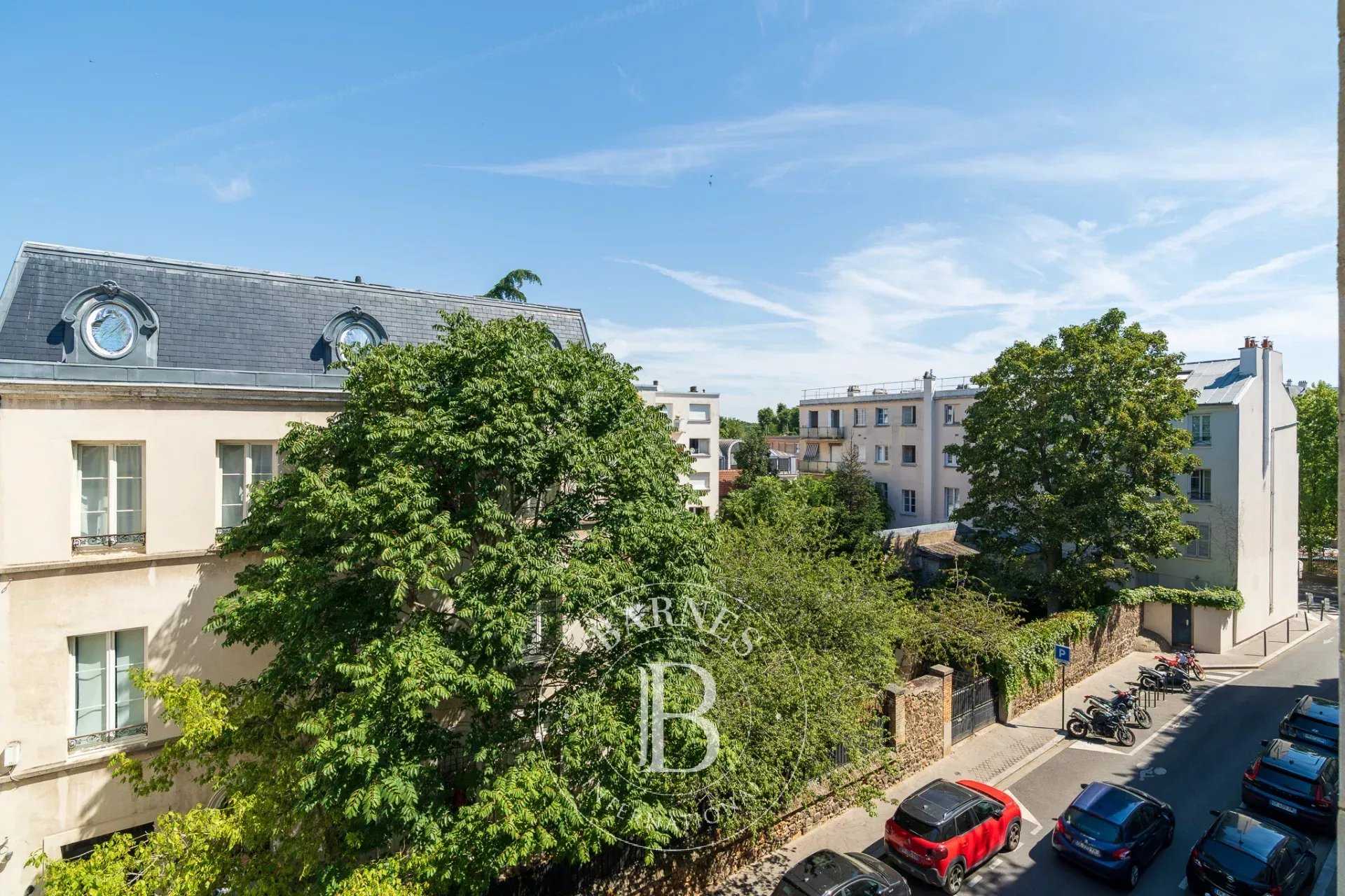 Boulogne-Billancourt  - Apartment 3 Bedrooms