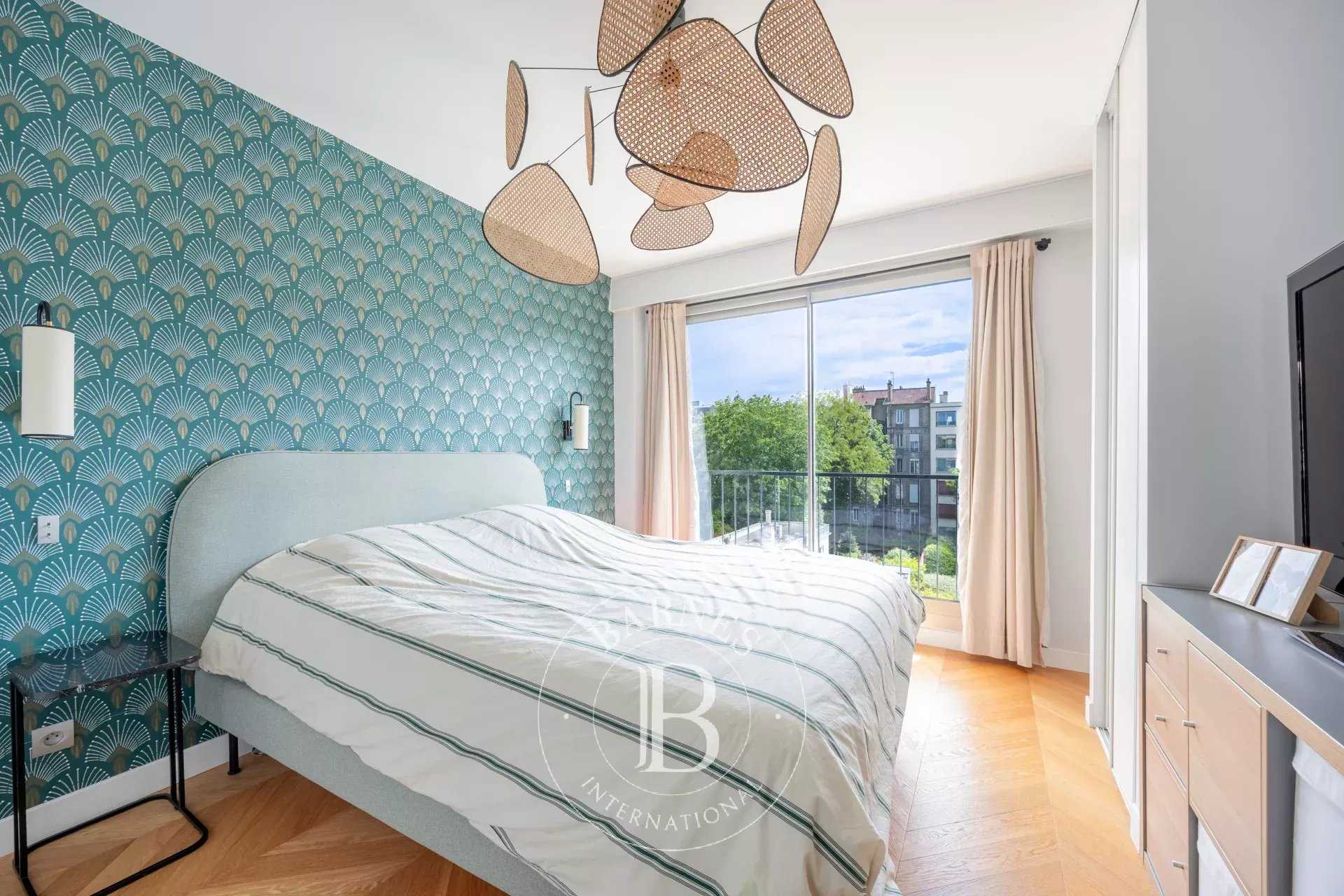 Boulogne-Billancourt  - Apartment 2 Bedrooms