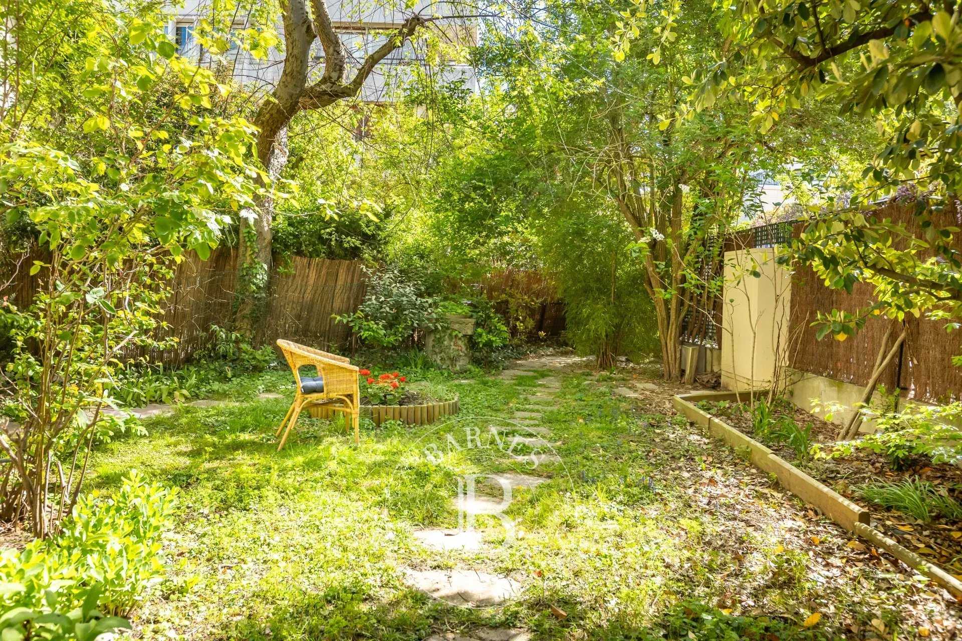 Boulogne-Billancourt  - Apartment 3 Bedrooms