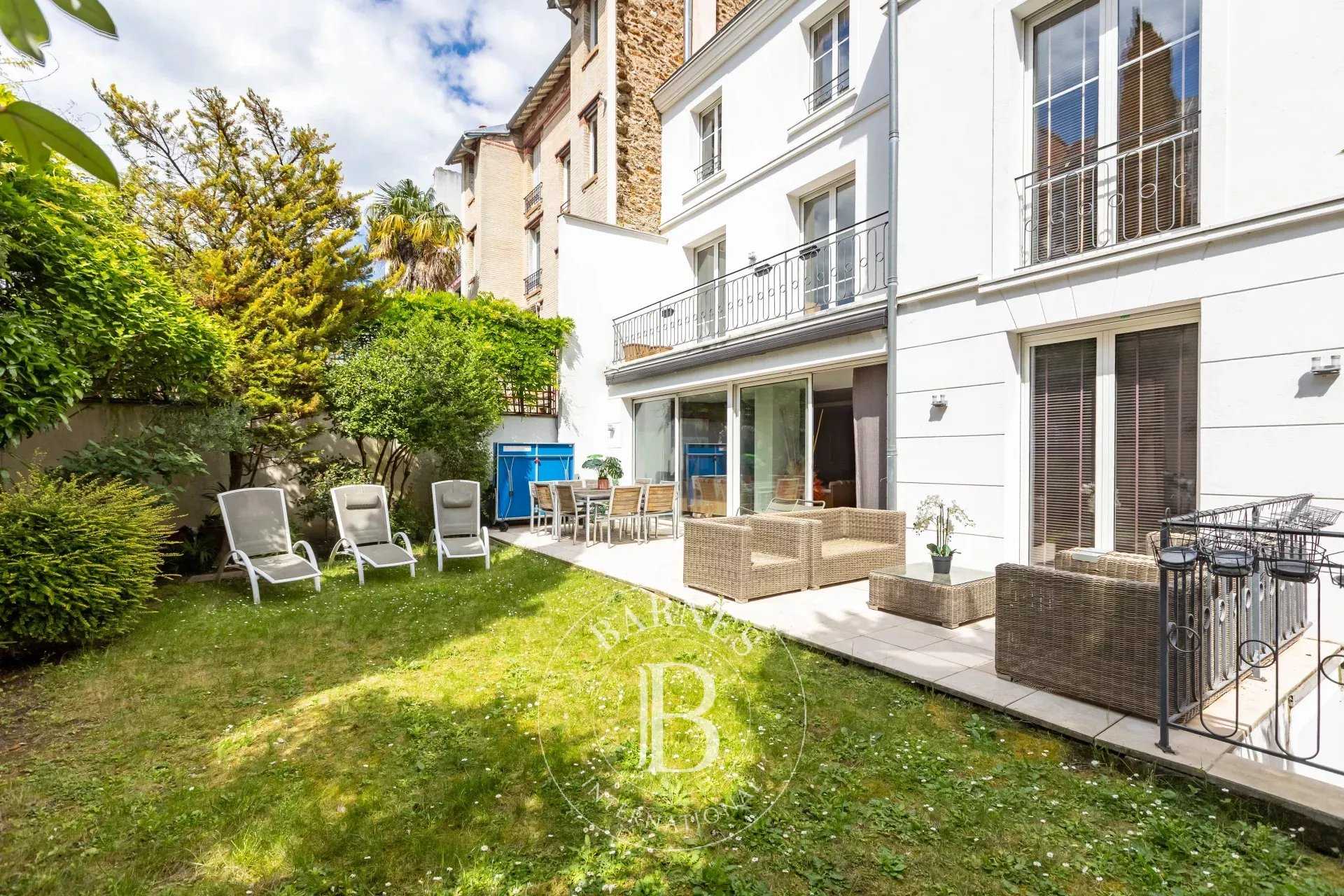 Boulogne-Billancourt  - House 7 Bedrooms