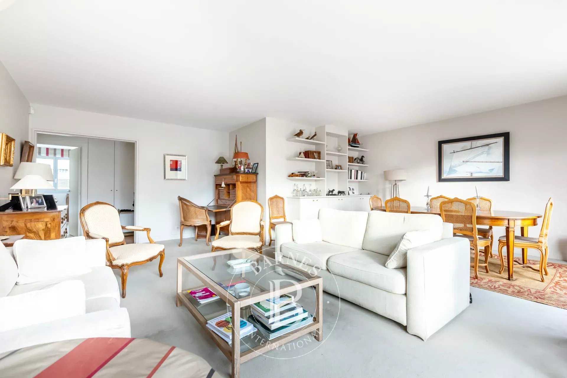 Boulogne-Billancourt  - Appartement 5 Pi&egrave;ces 2 Chambres