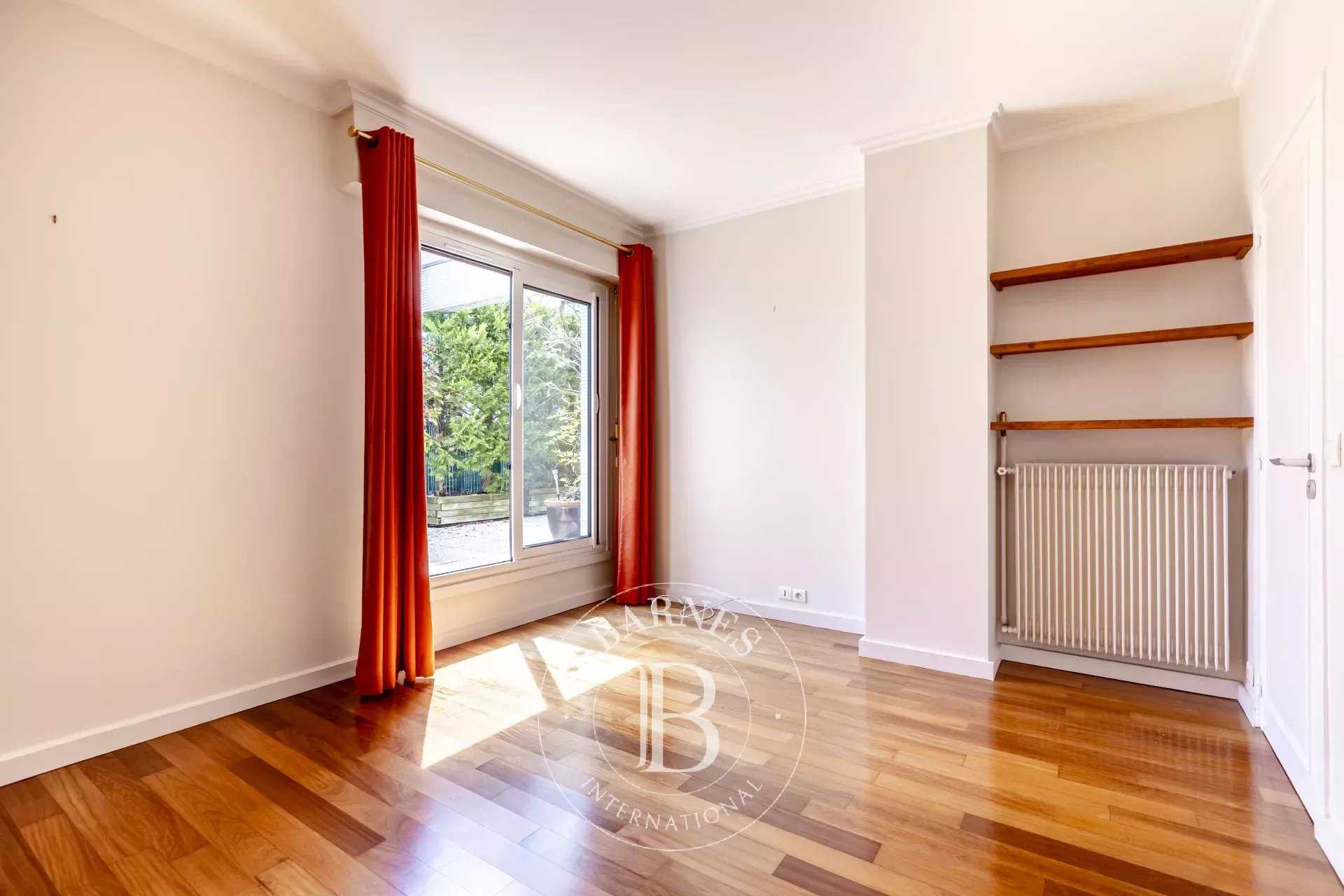 Boulogne-Billancourt  - Appartement 2 Pièces, 1 Chambre