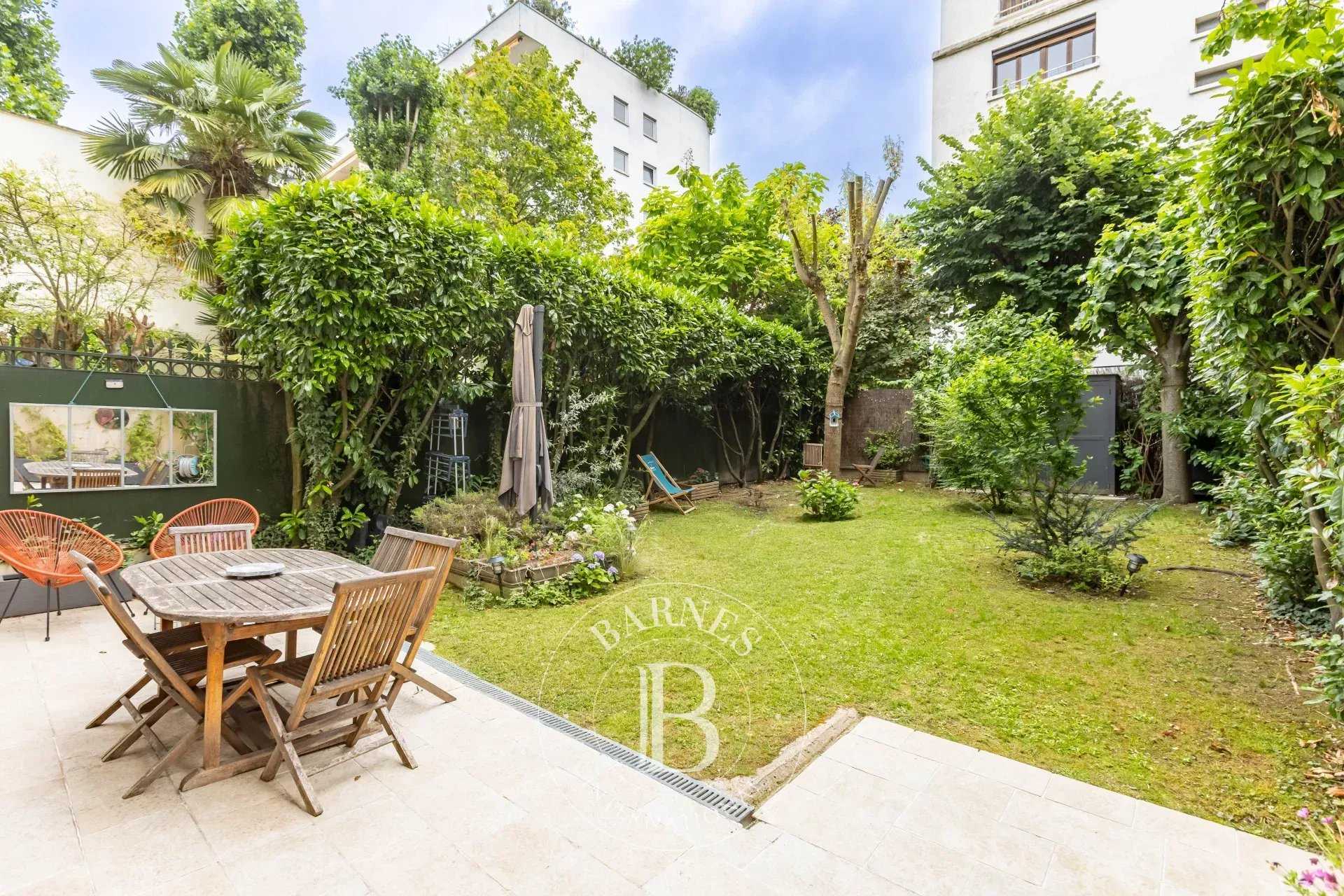 Boulogne-Billancourt  - Piso 5 Cuartos 3 Habitaciones