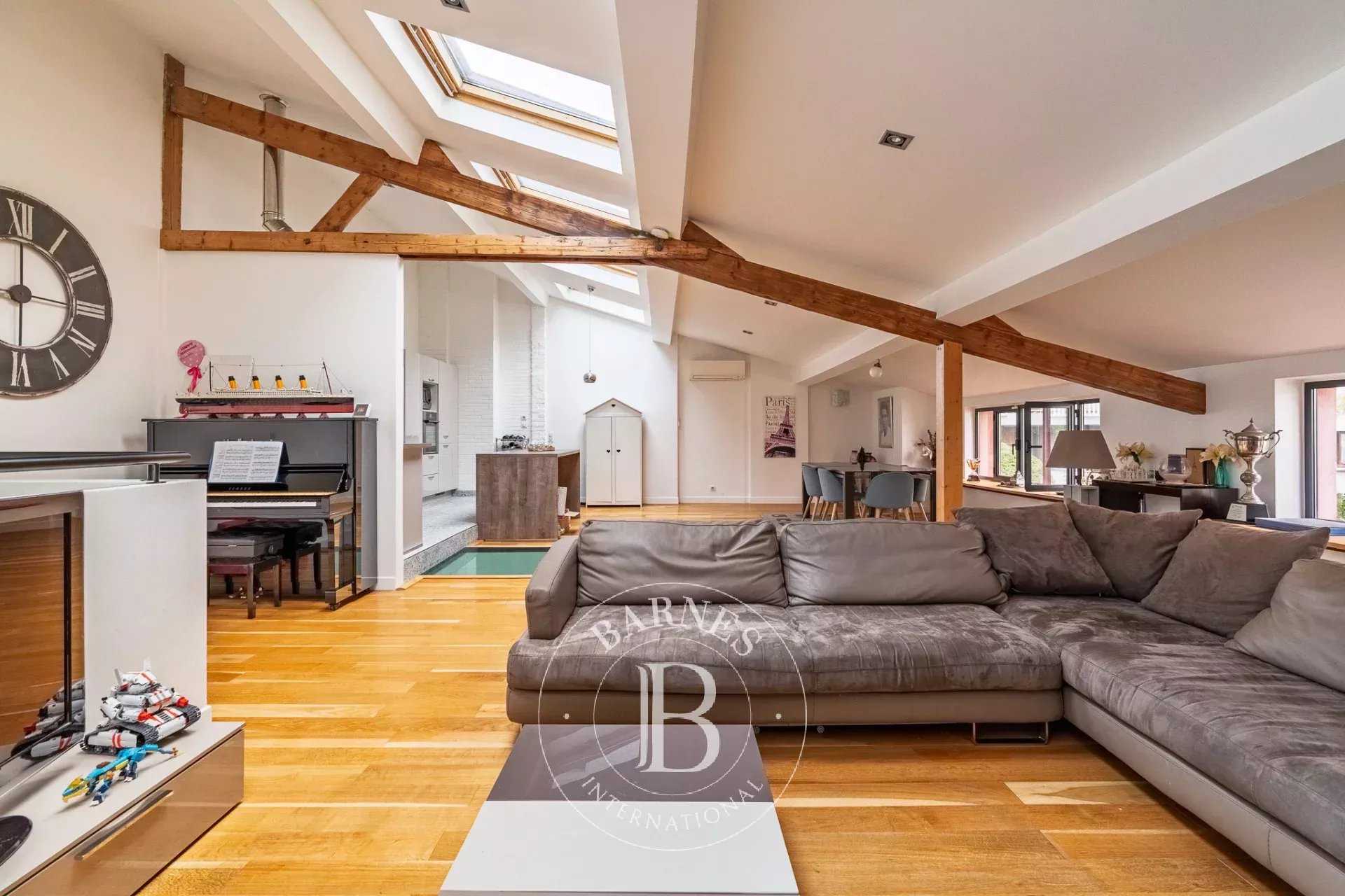 Boulogne-Billancourt  - Appartement 6 Pièces 3 Chambres
