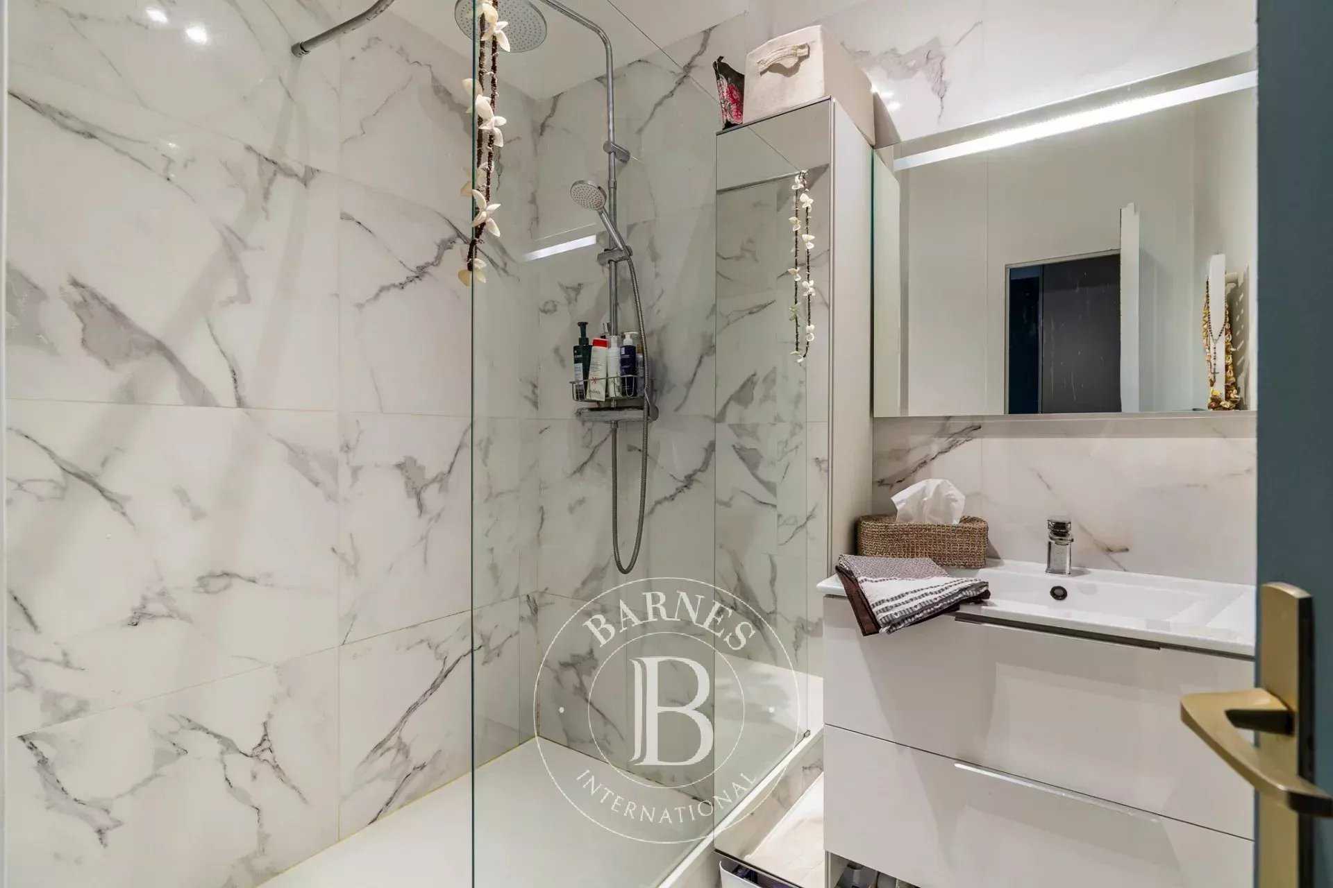 Boulogne-Billancourt  - Appartement 2 Pièces, 1 Chambre