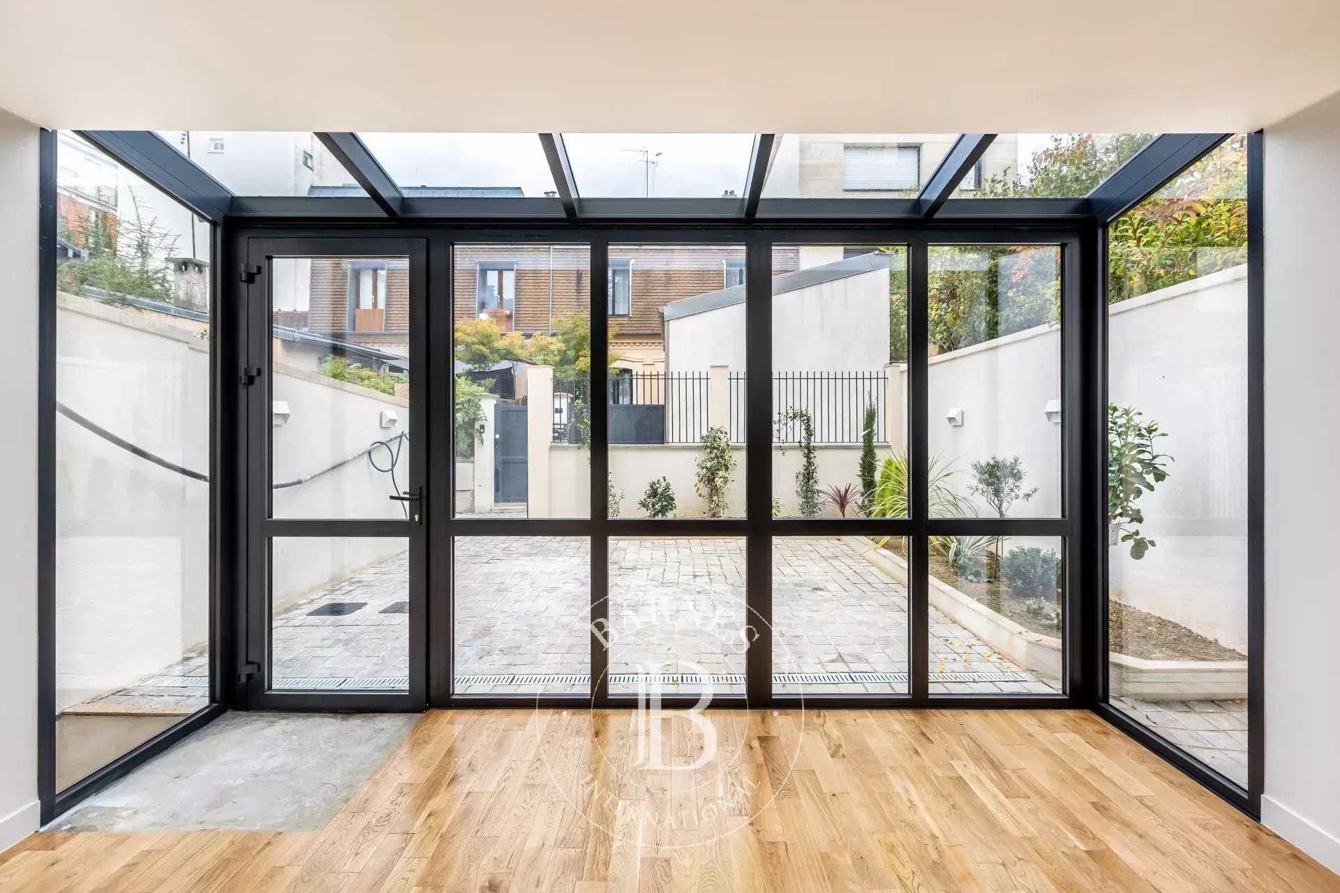 Boulogne-Billancourt  - Appartement 6 Pi&egrave;ces 4 Chambres