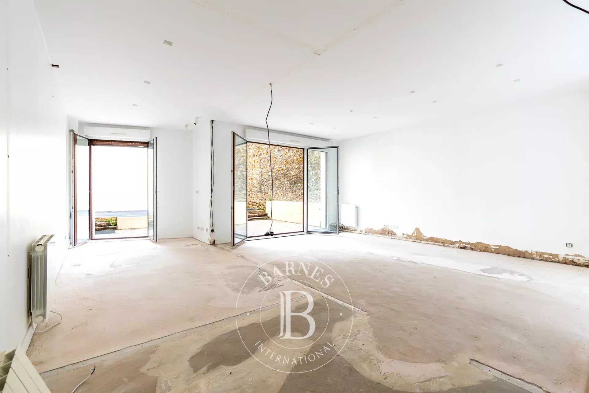 Boulogne-Billancourt  - House 5 Bedrooms