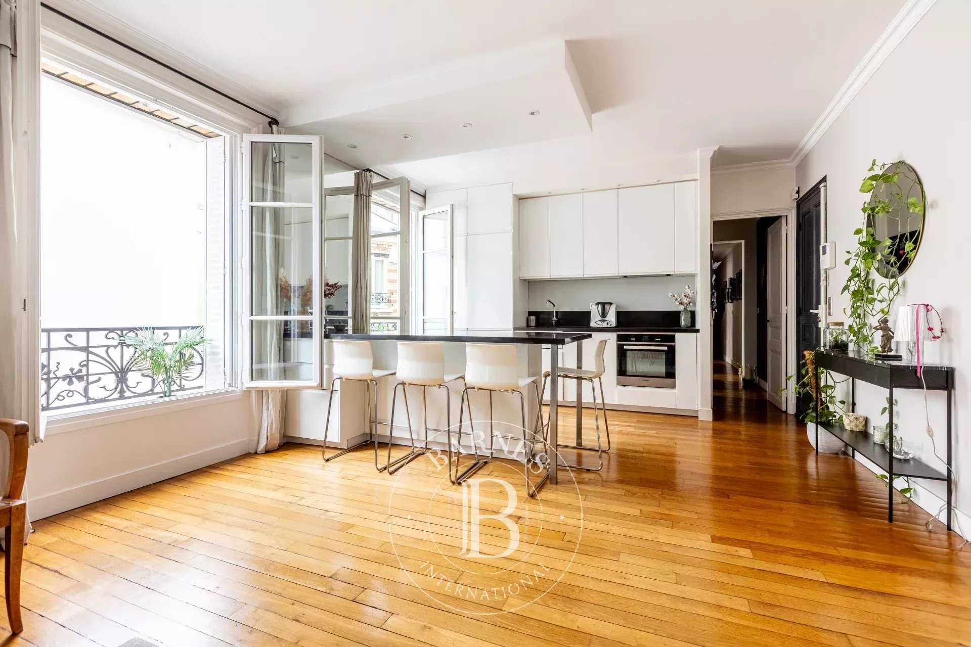 Boulogne-Billancourt  - Appartement 7 Pi&egrave;ces 5 Chambres