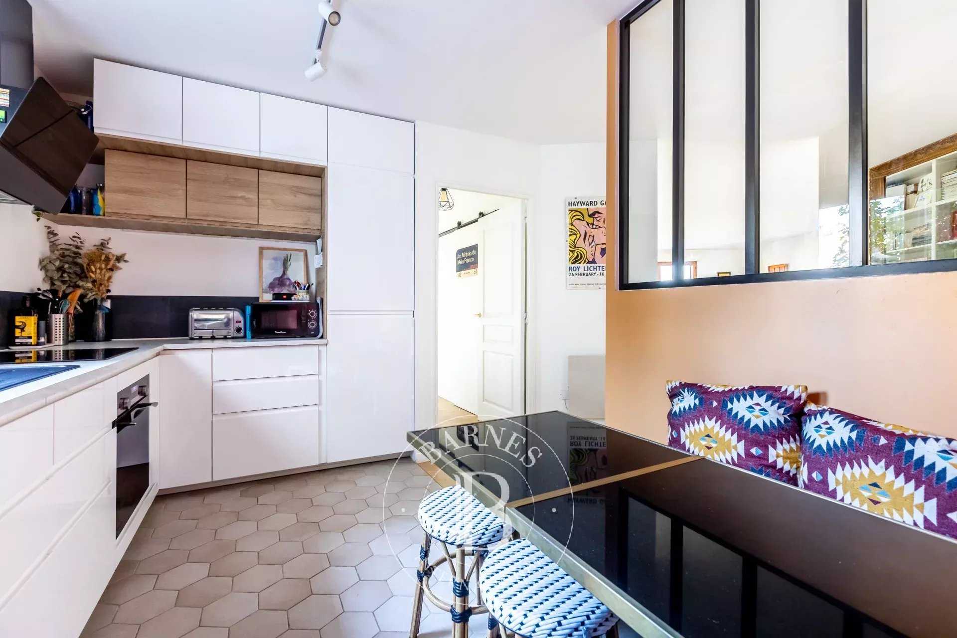 Boulogne-Billancourt  - Appartement 5 Pièces 3 Chambres