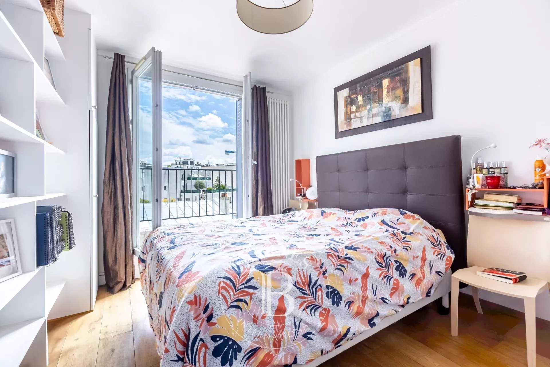 Boulogne-Billancourt  - Appartement 5 Pi&egrave;ces 3 Chambres