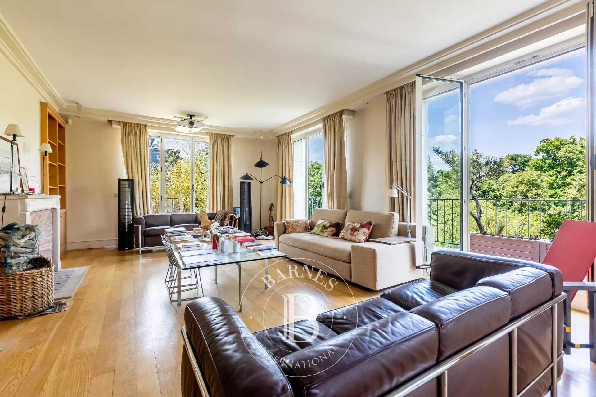 Boulogne-Billancourt  - Appartement 6 Pièces 3 Chambres